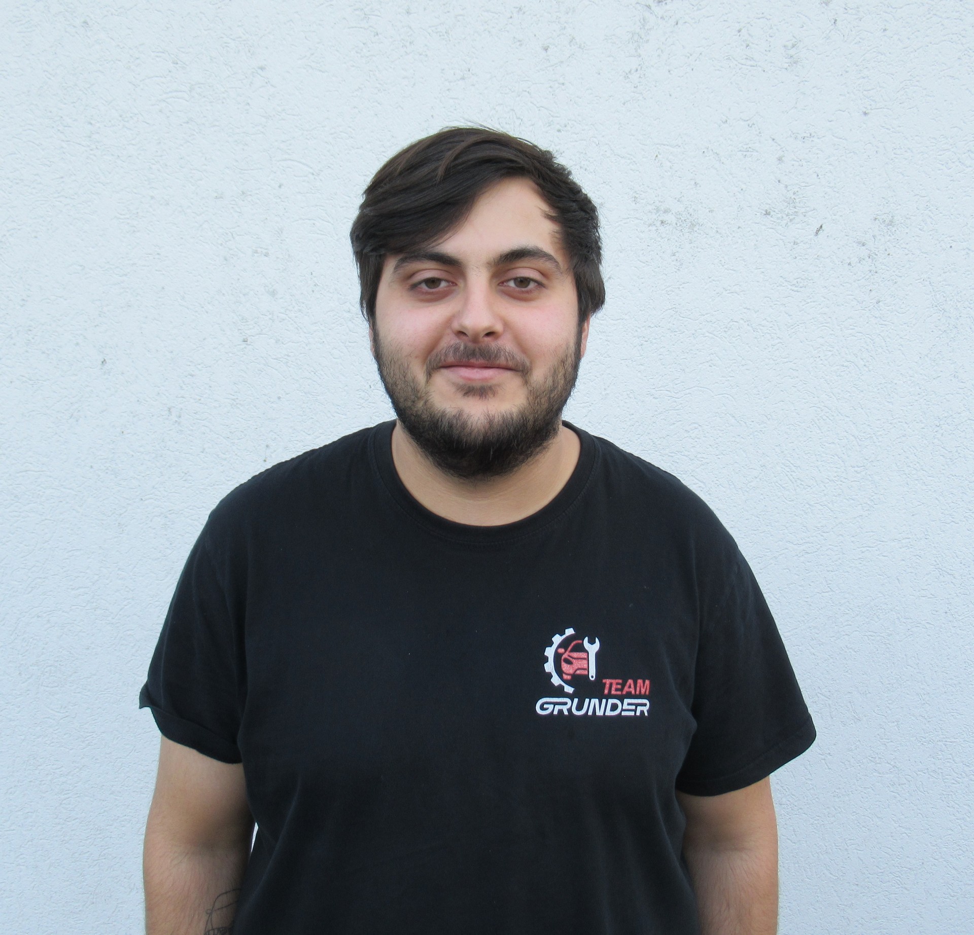 Profile picture of Cristian Flores