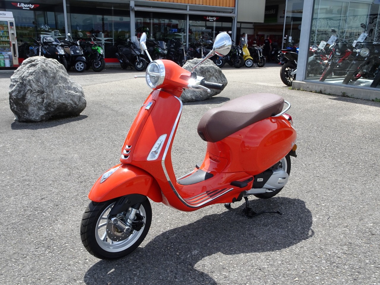PIAGGIO Vespa 125 Primavera ABS - 4