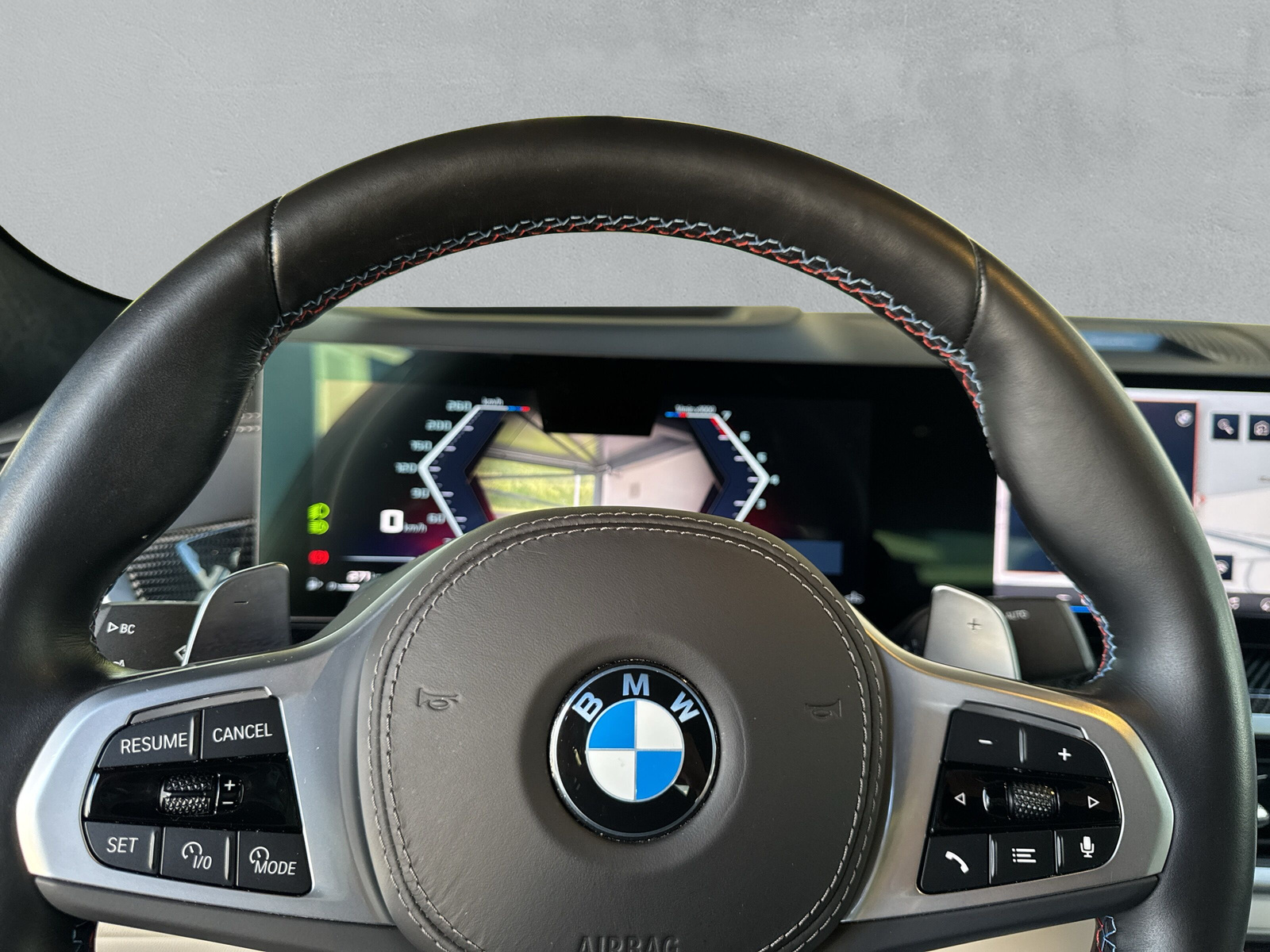 BMW X6 xDr48V M60i M SportPro - 18