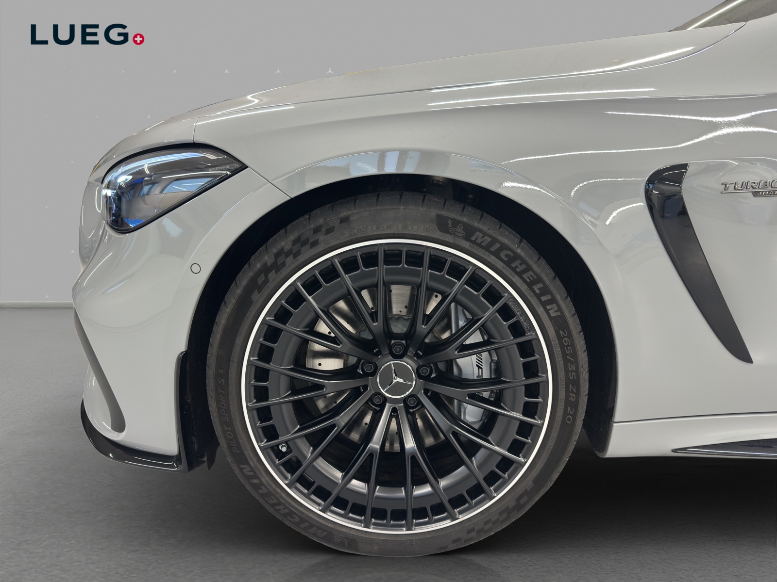 MERCEDES-BENZ CLE AMG 53 Cabrio 4Matic+ 9G-Tronic - 7