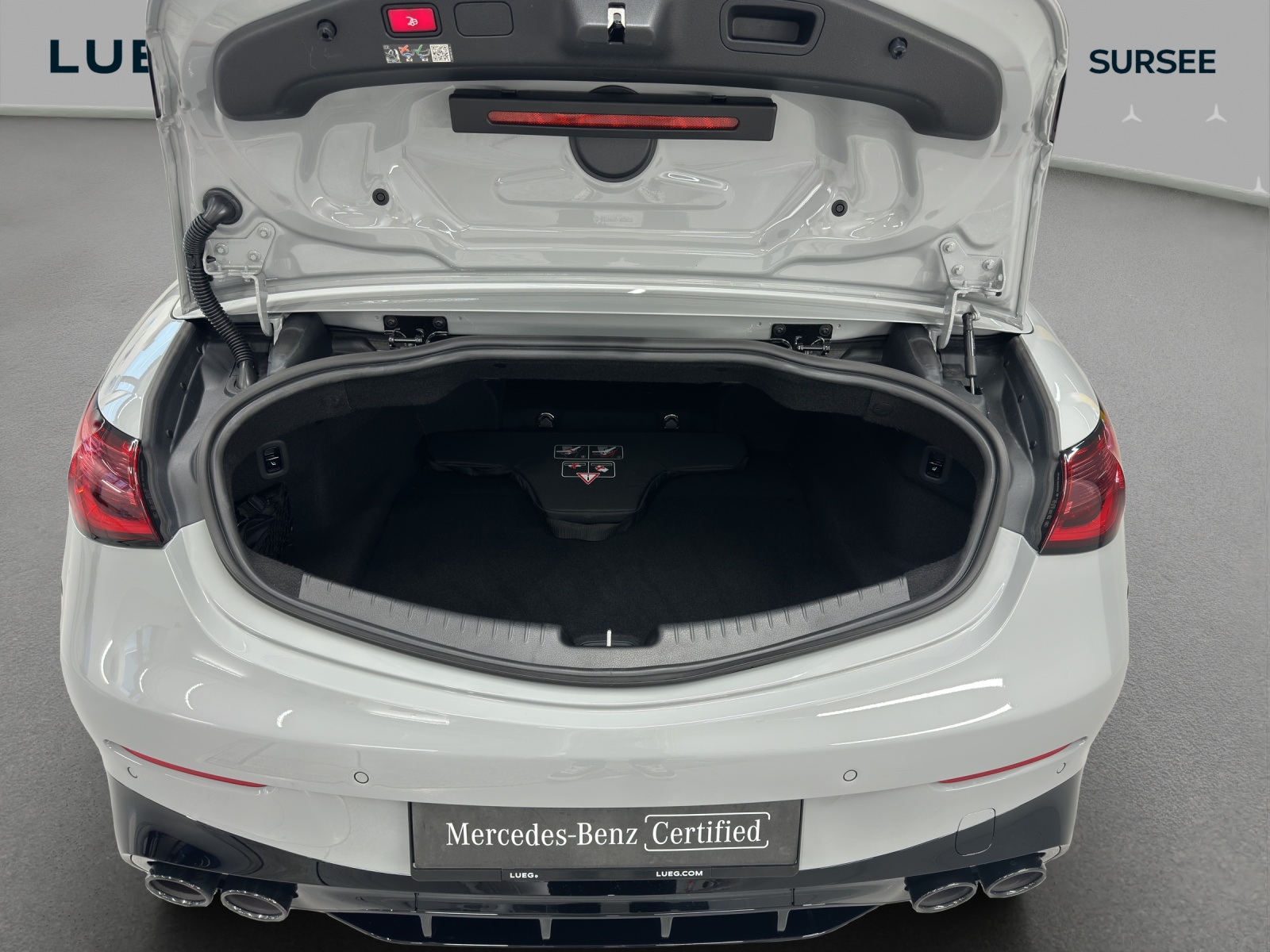 MERCEDES-BENZ CLE AMG 53 Cabrio 4Matic+ 9G-Tronic - 15