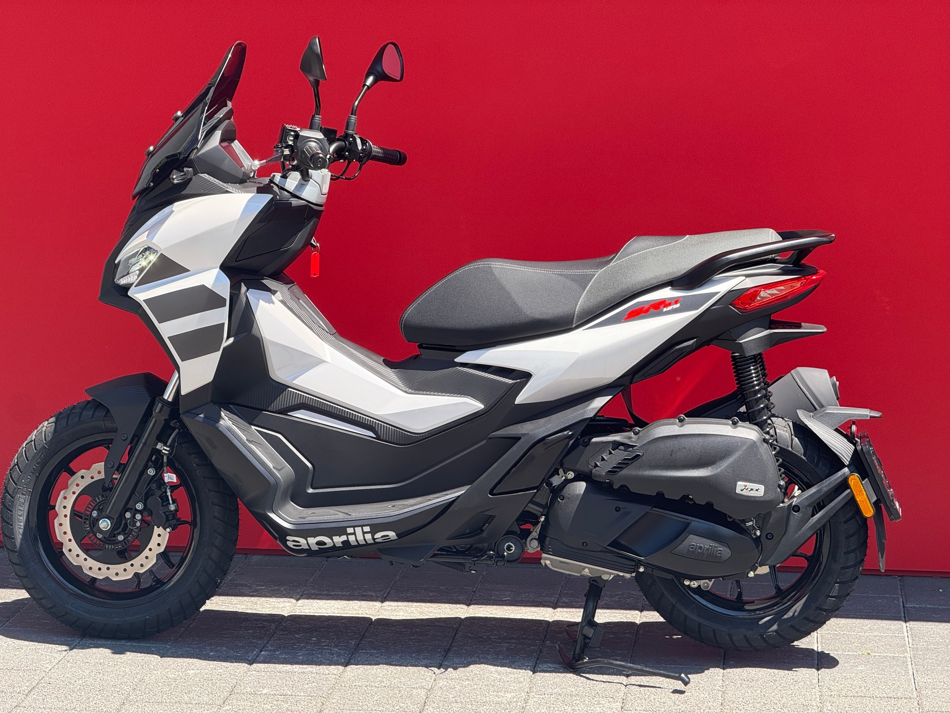 APRILIA SR 200 GT ABS E5+ - 13