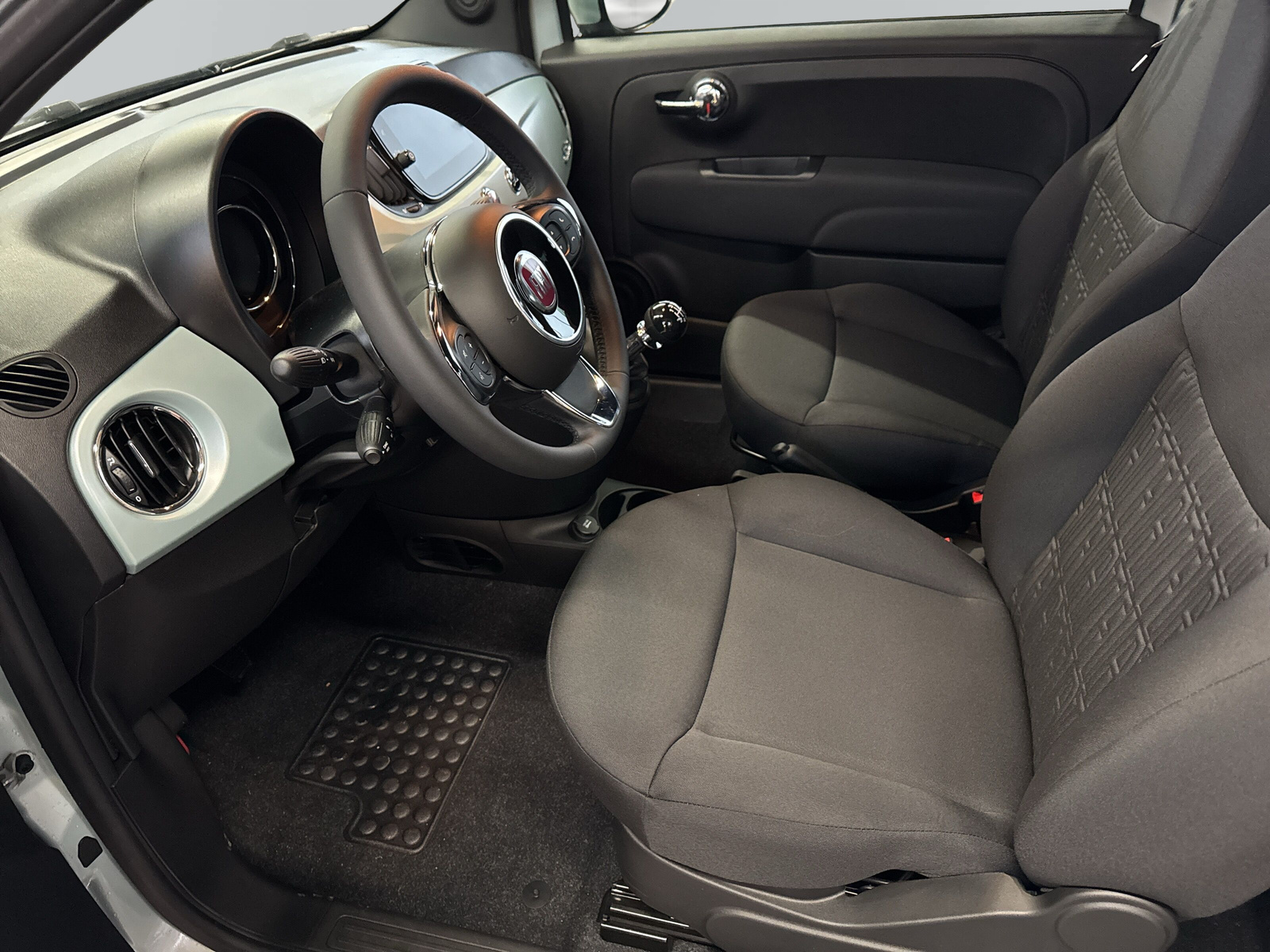 FIAT 500 C 1.0 Hybrid Dolcevita - 8