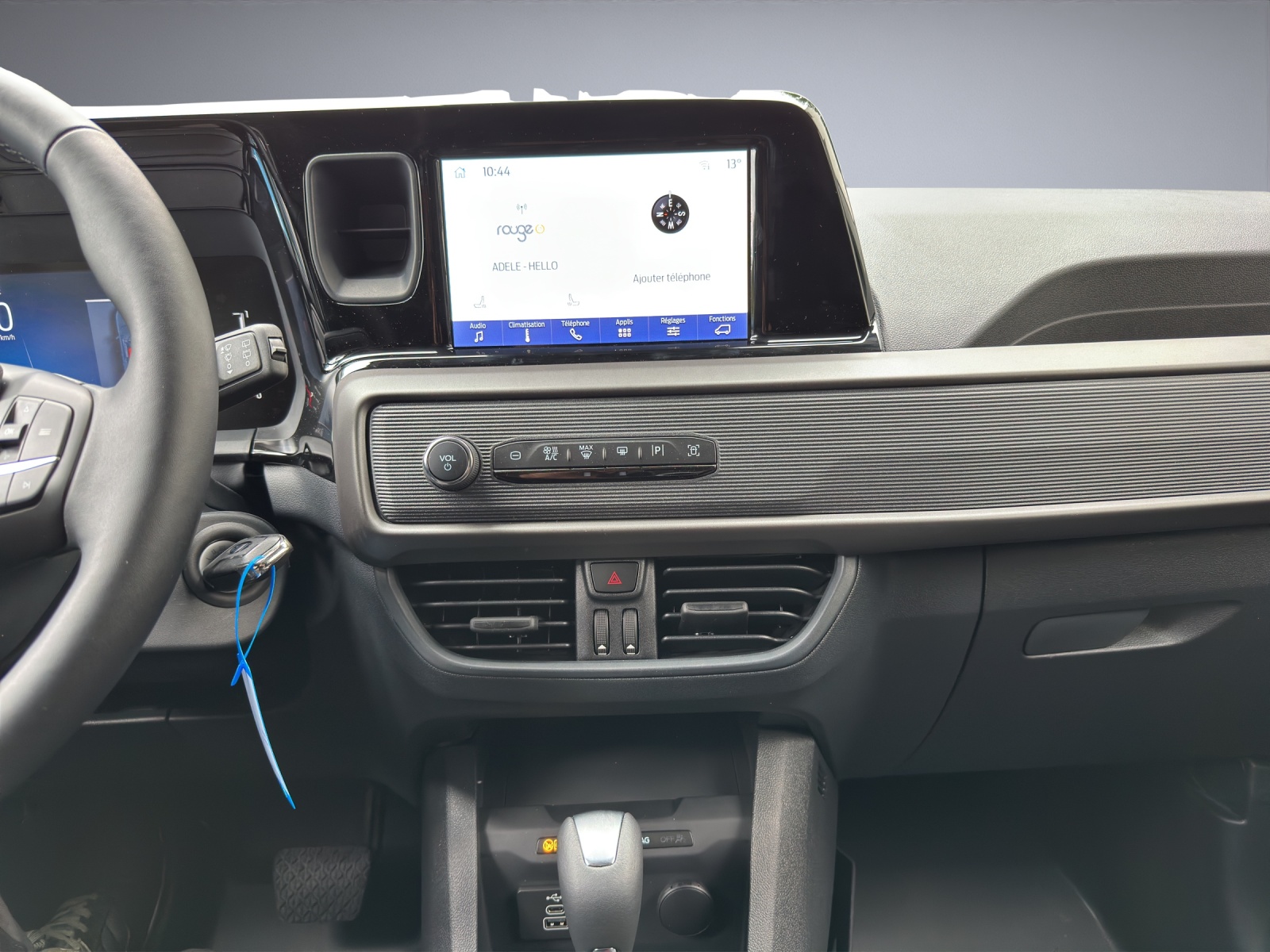 FORD Transit Courier van 1.0 EcoBoo - 10