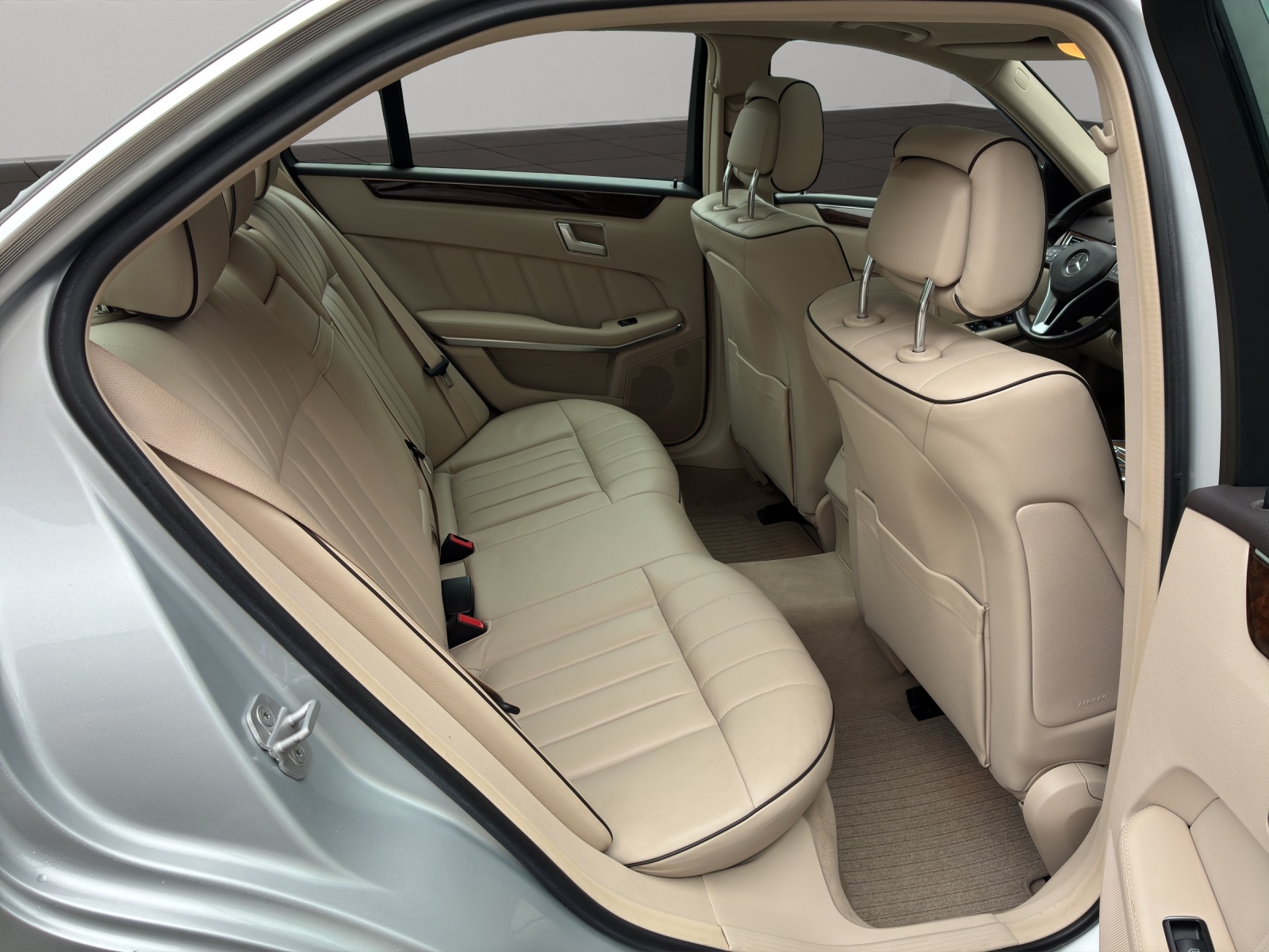 MERCEDES-BENZ E 400 Avantgarde 4Matic 7G-Tronic - 13
