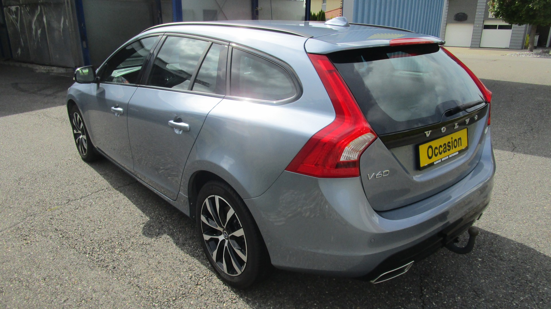 VOLVO V60 D4 Kinetic Geartronic - 5