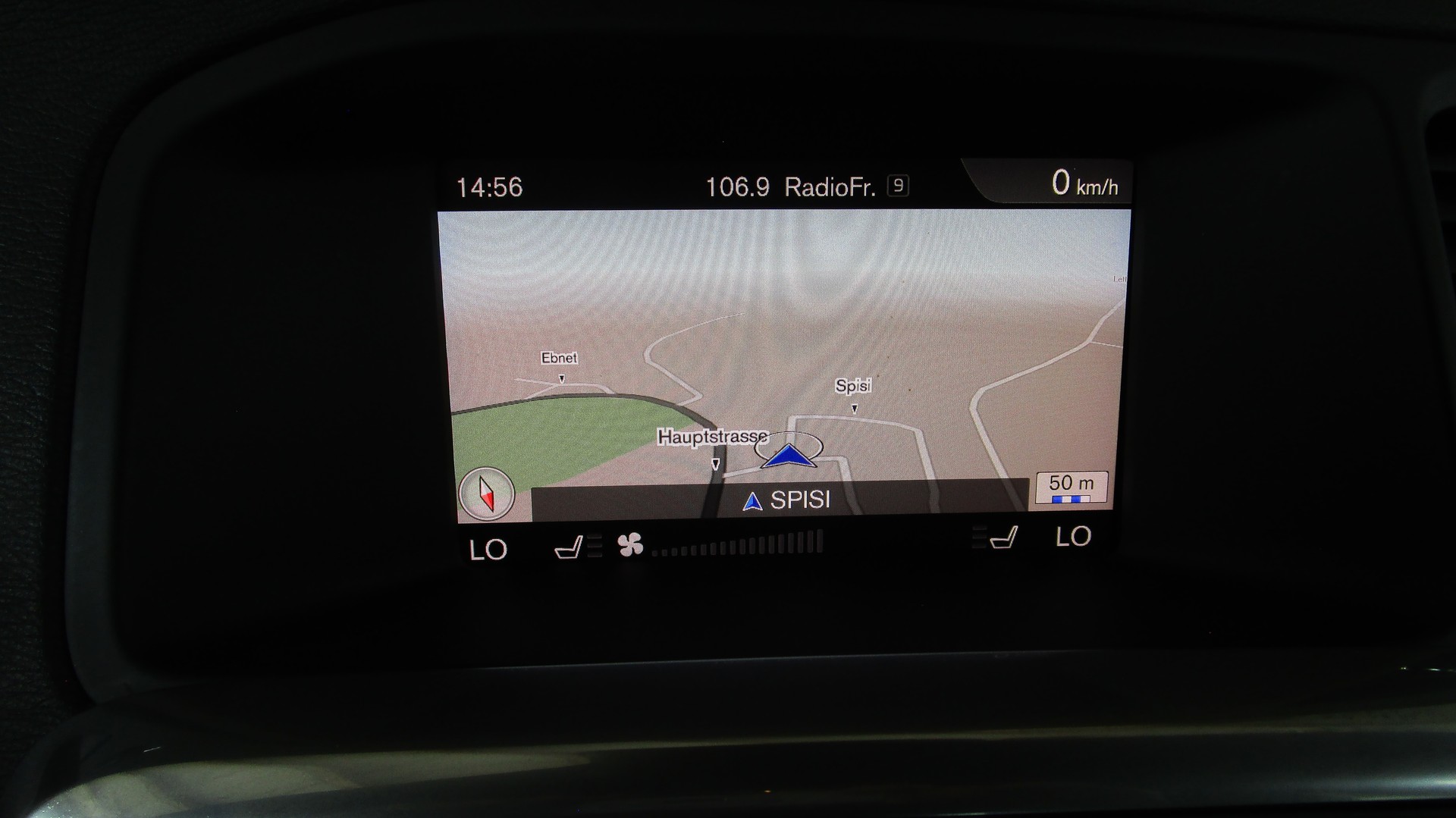 VOLVO V60 D4 Kinetic Geartronic - 14