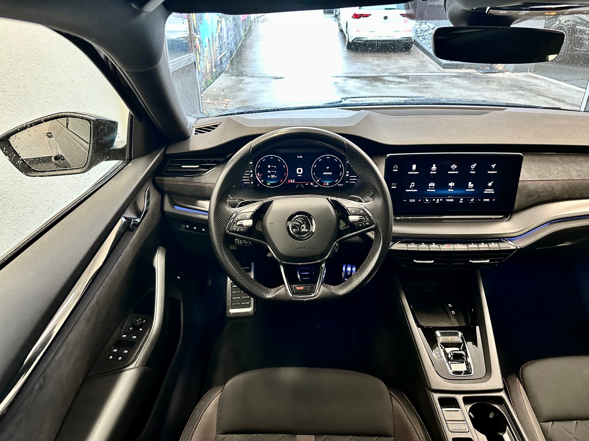 SKODA Octavia Combi 2.0 TSI DSG RS "ALL BLACK" - 24