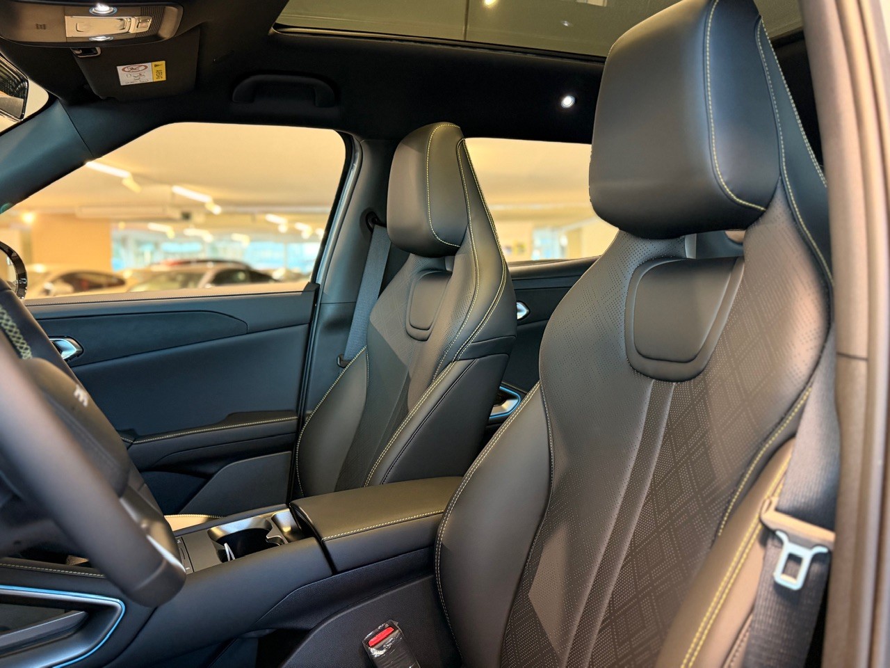 BYD Atto2 45 kWh Boost - 16