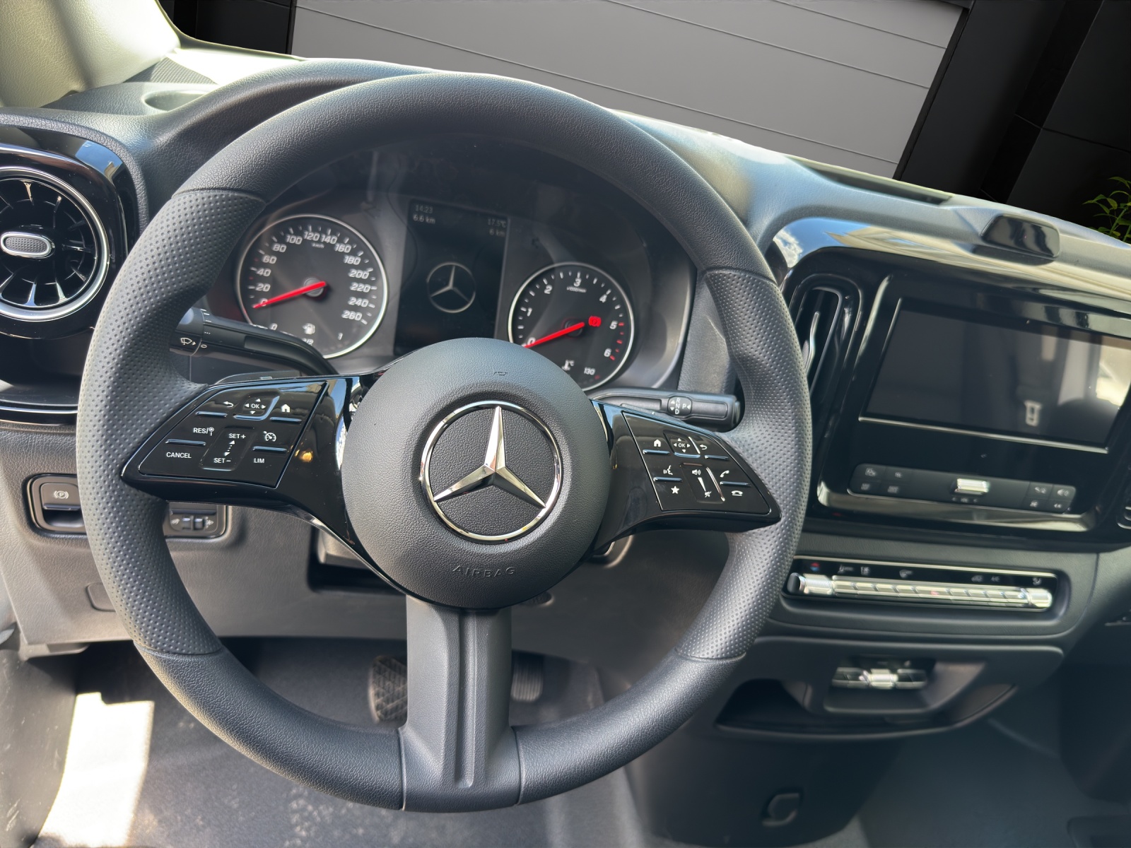 MERCEDES-BENZ Vito 116 CDI Lang 9G-Tronic 4M Pro - 8