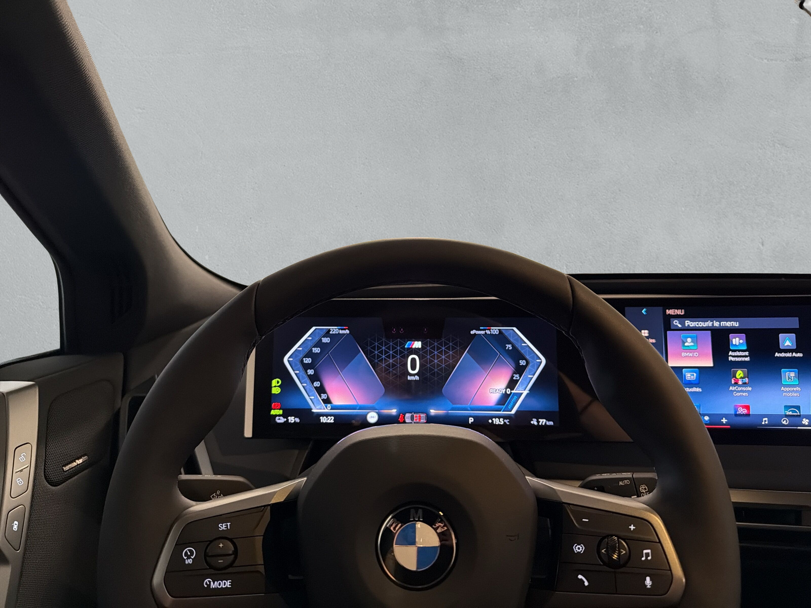 BMW iX xDrive60 M Sport - 24
