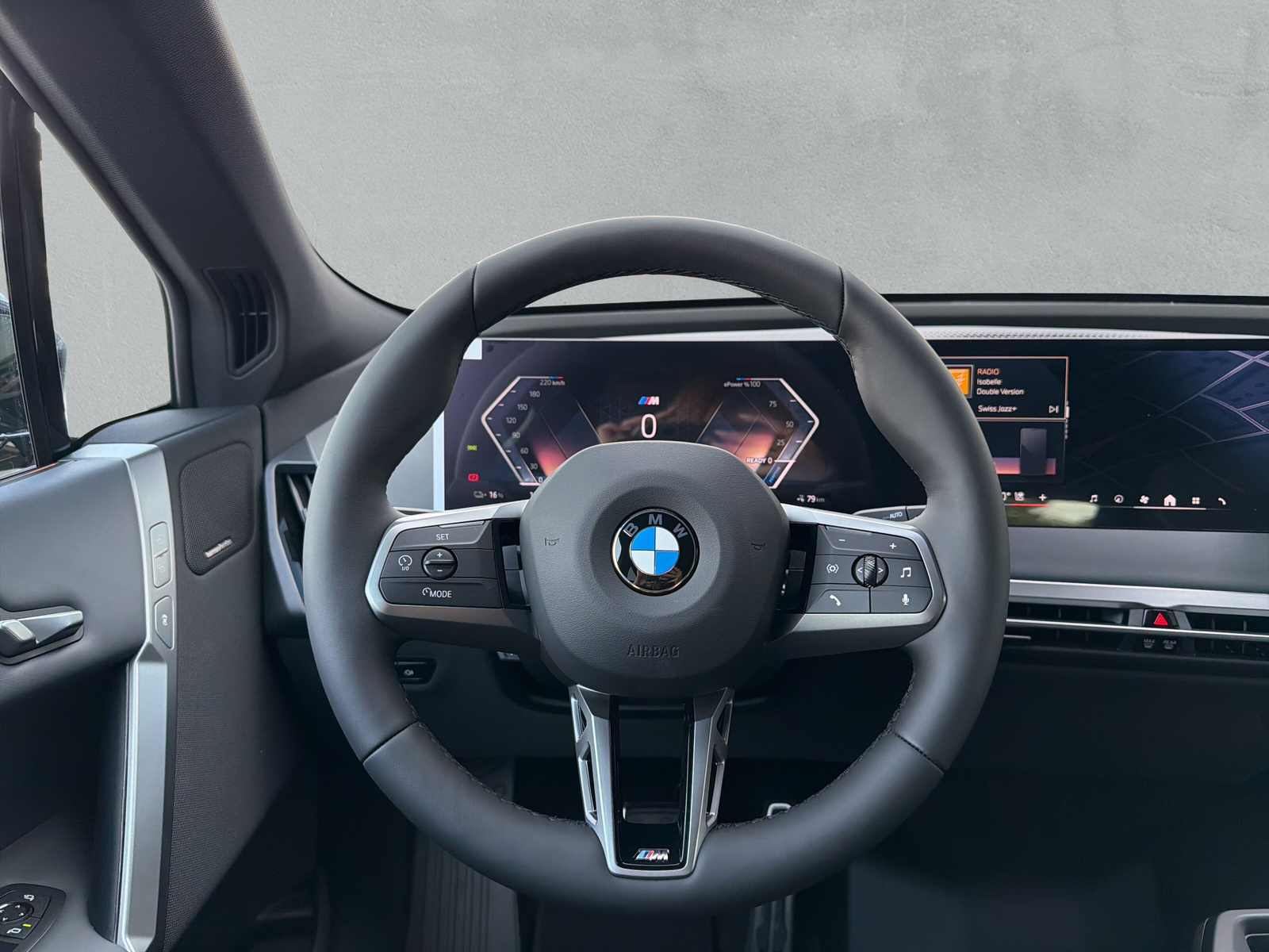 BMW iX xDrive60 M Sport - 21
