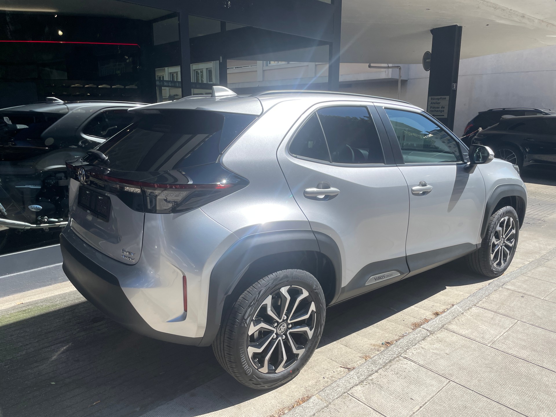 TOYOTA Yaris Cross 1.5 Trend e-CVT AWDi - 3