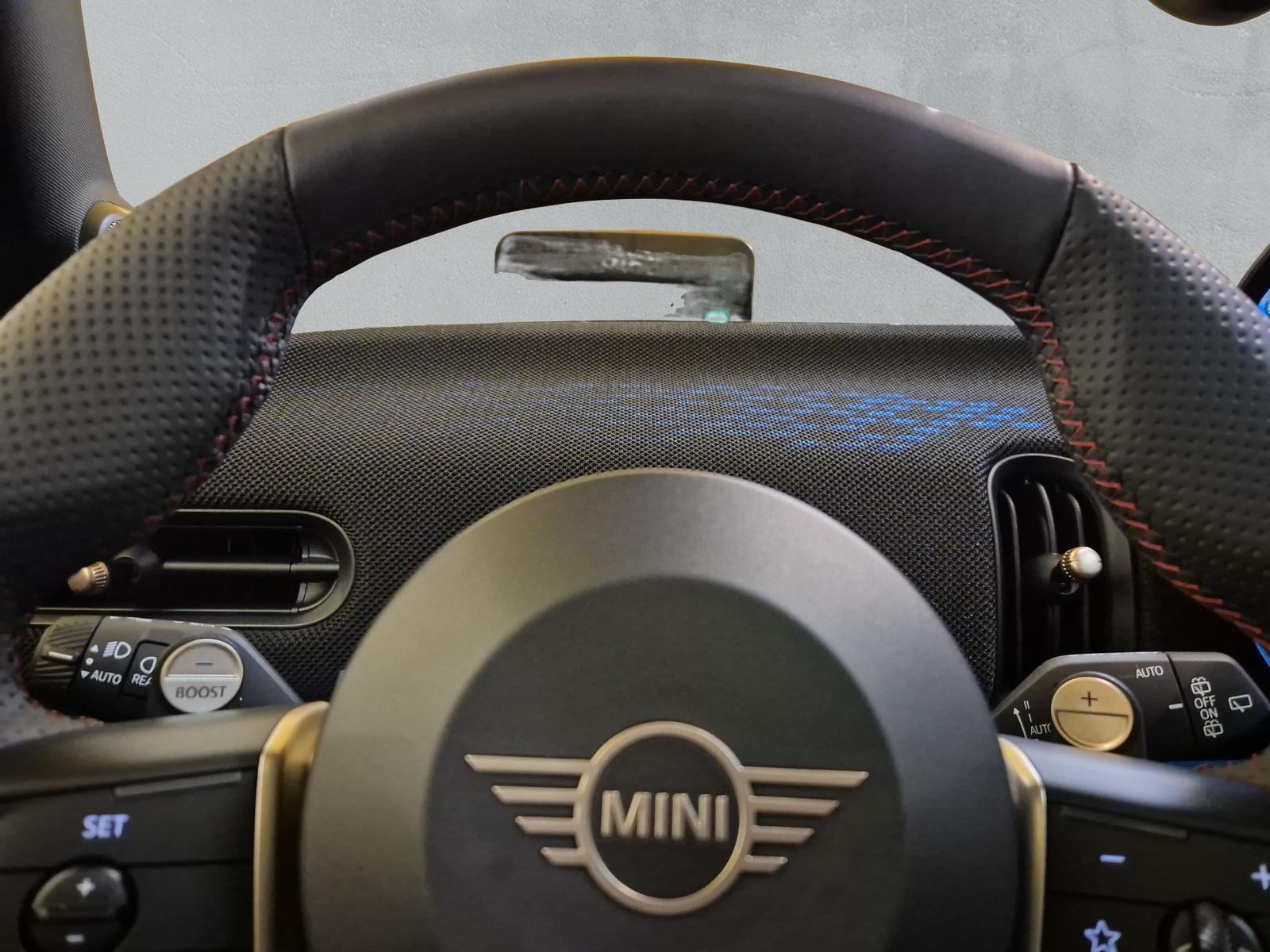 MINI John Cooper Works F66 2.0i (CH) - 13