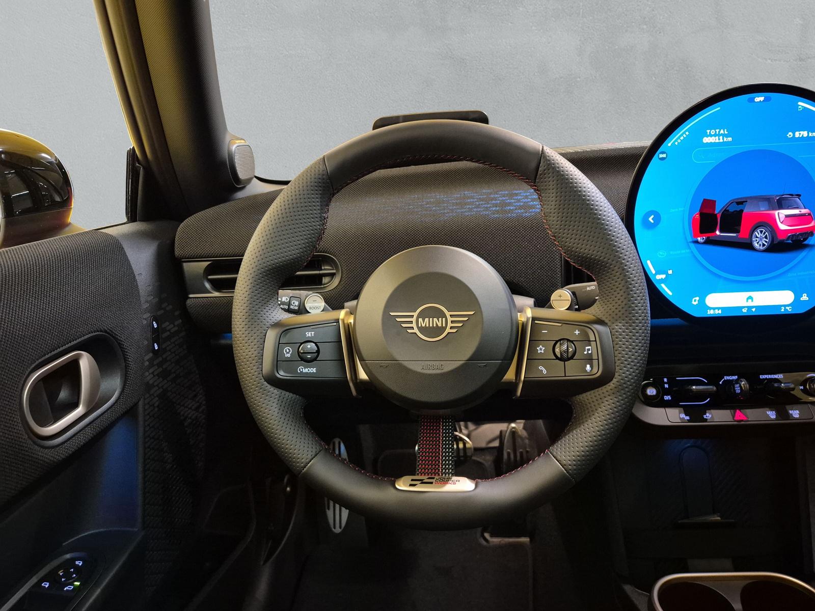 MINI John Cooper Works F66 2.0i (CH) - 9