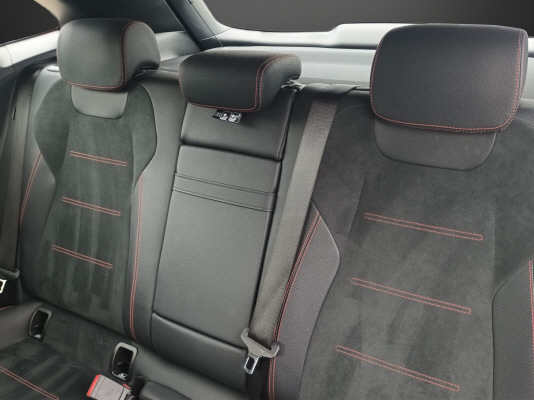 MERCEDES-BENZ EQA 300 AMG Line 4Matic - 10