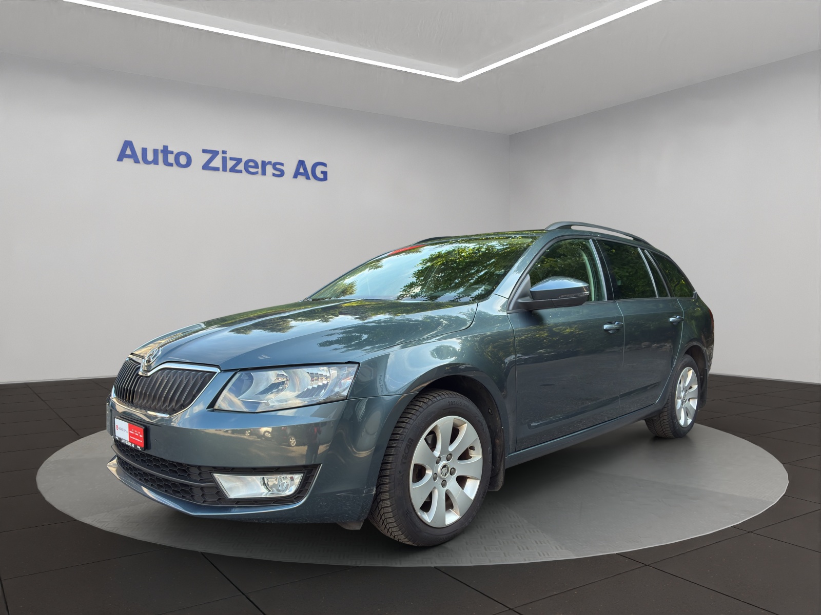 SKODA Octavia Combi 1.6 TDI Elegance 4x4 - 1
