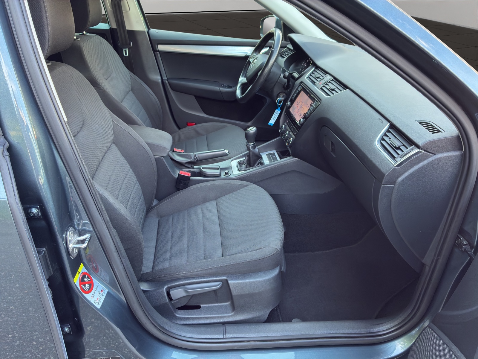 SKODA Octavia Combi 1.6 TDI Elegance 4x4 - 14