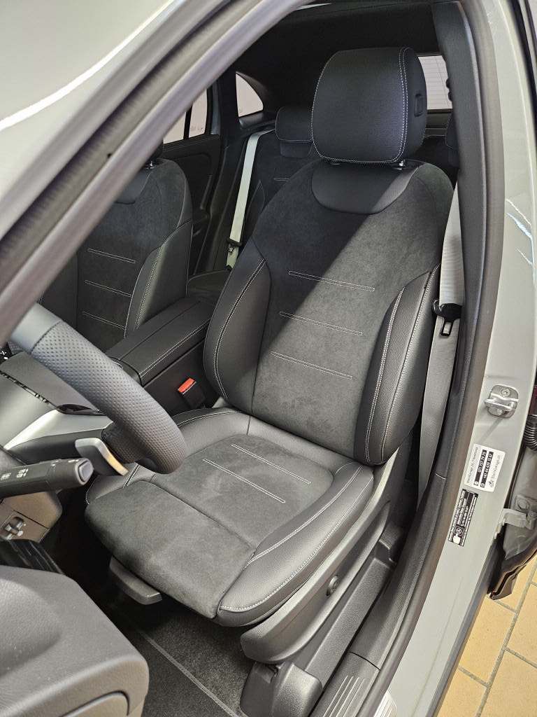 MERCEDES-BENZ GLA 220 d 4Matic AMG Line Swiss Star - 5