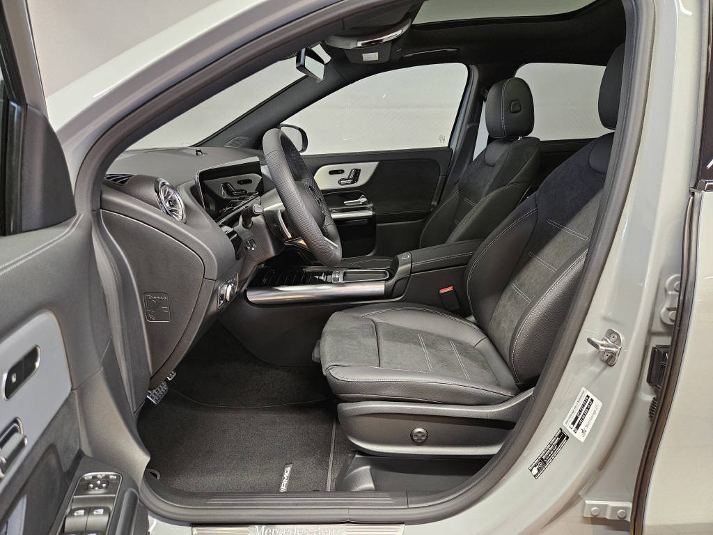 MERCEDES-BENZ GLA 220 d 4Matic AMG Line Swiss Star - 7