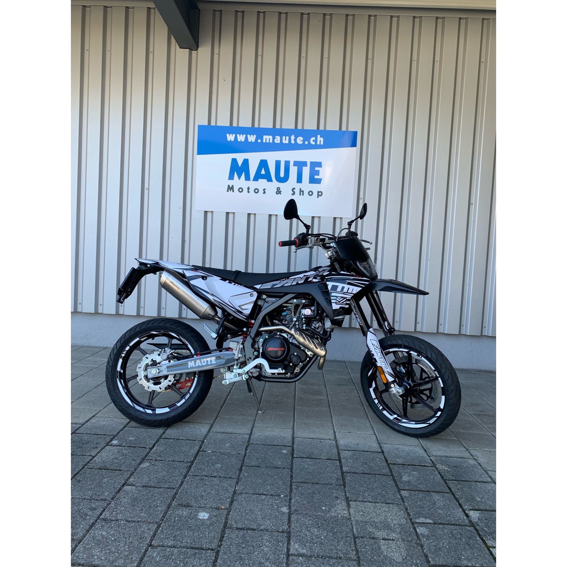 FANTIC XMF 125 Motard Performance - 2