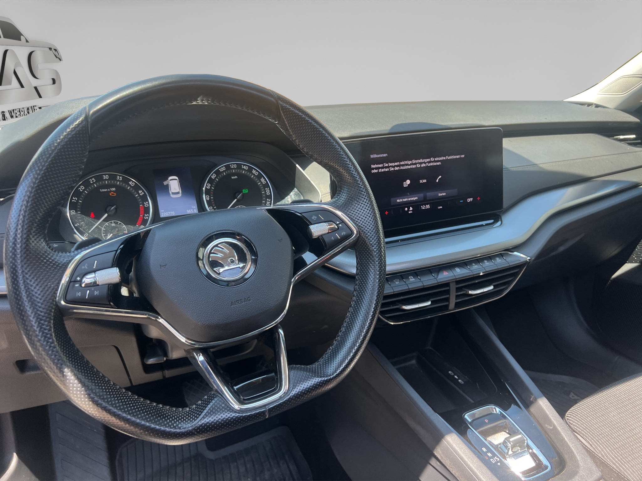 SKODA OCTAVIA 11