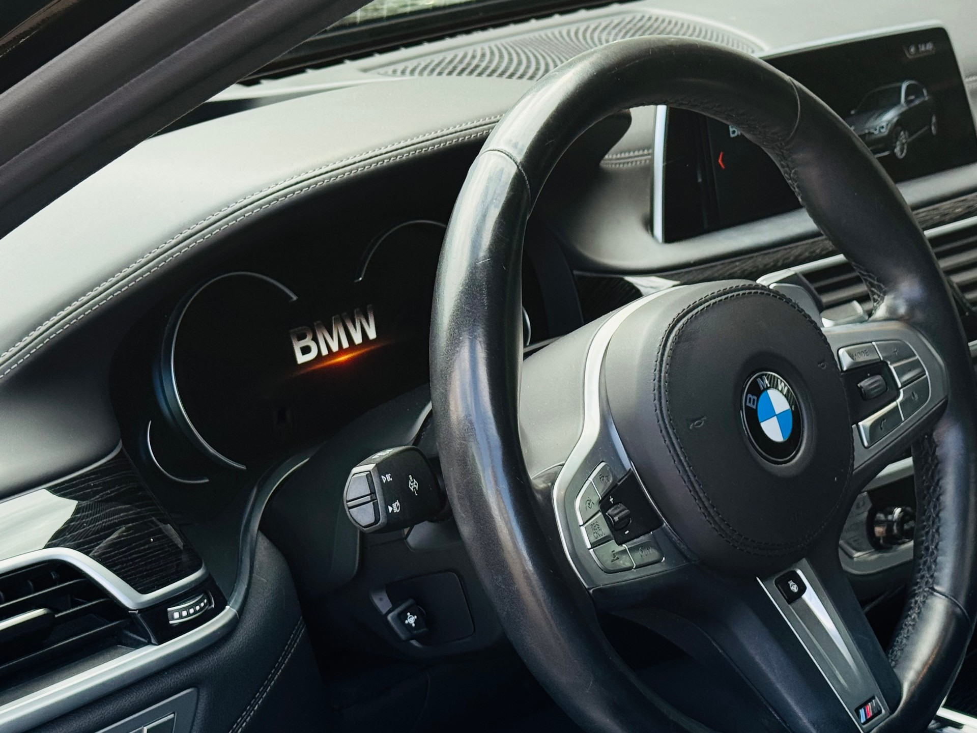 BMW 750Li xDrive Steptronic M-Paket Carbon CORE BMW - 12