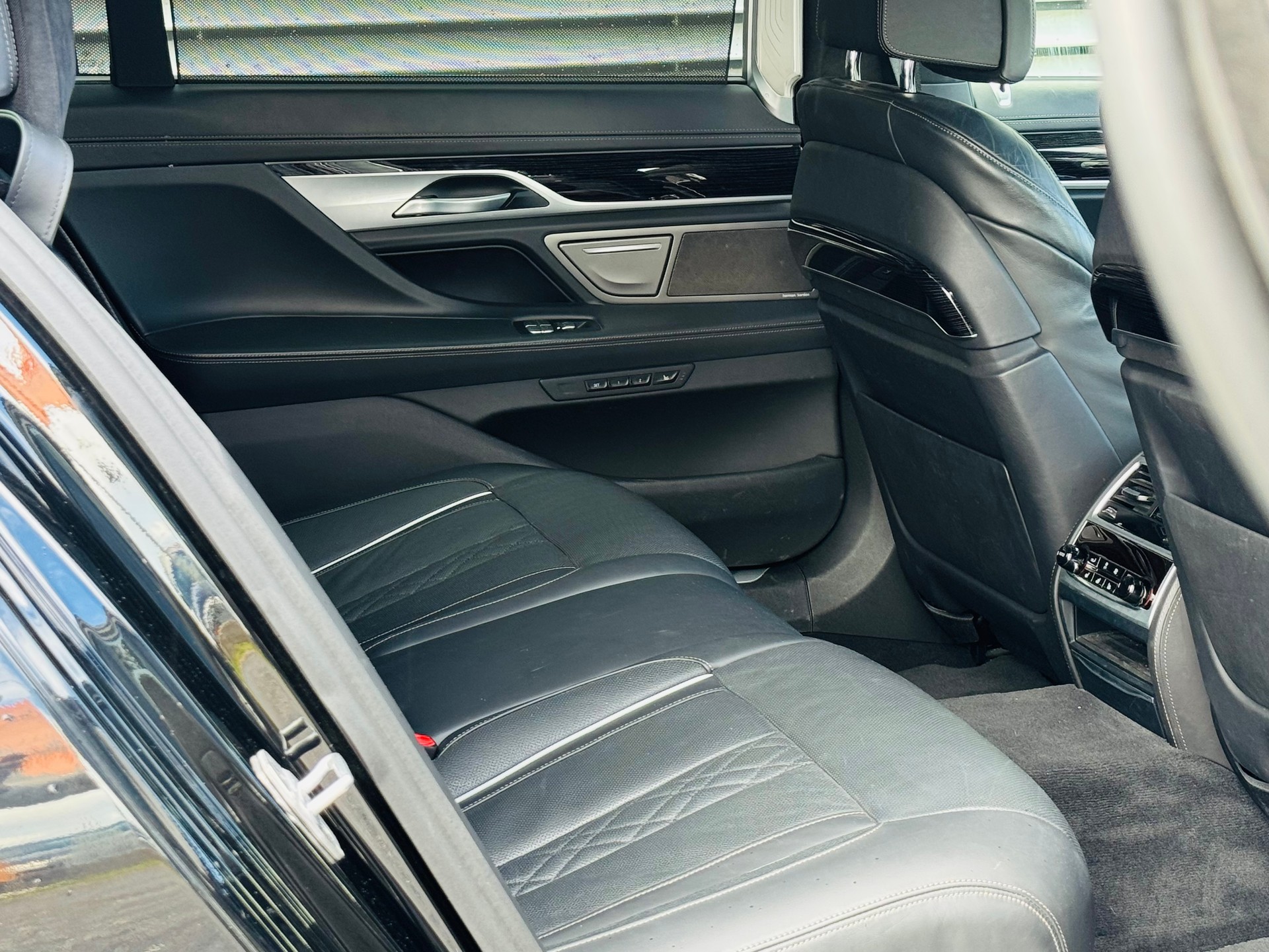 BMW 750Li xDrive Steptronic M-Paket Carbon CORE BMW - 9