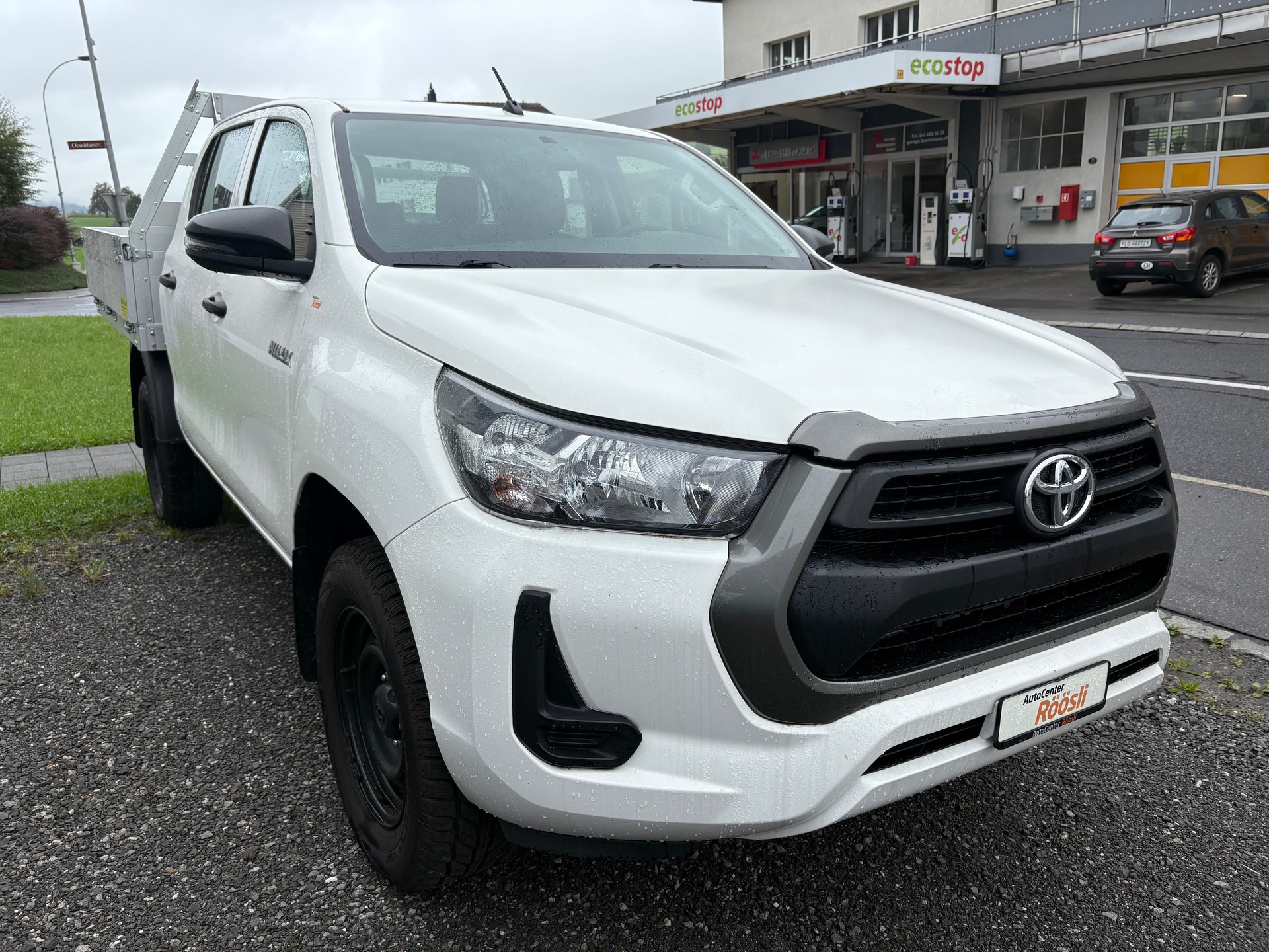 TOYOTA Hilux 2.4D-4D Comfort Double Cab 4x4 - 5