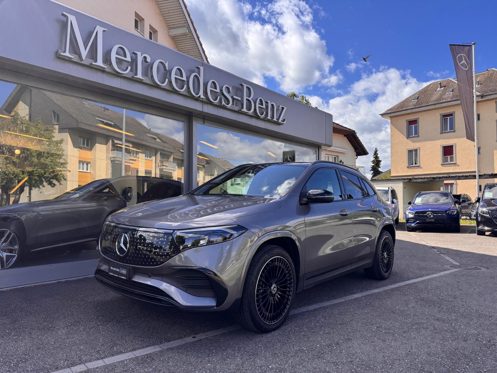 MERCEDES-BENZ EQA 350 4Matic Excellence Edition - 2