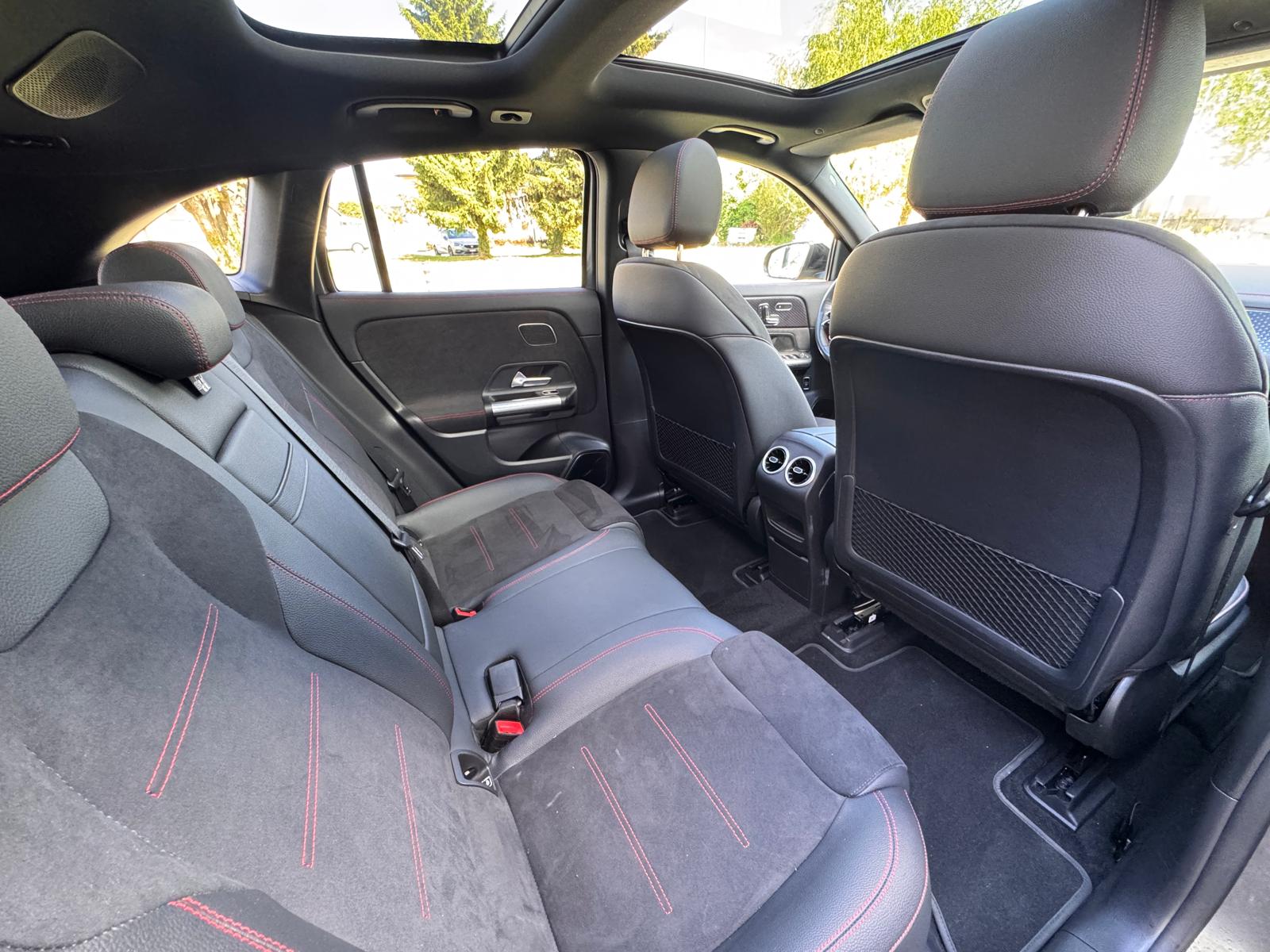 MERCEDES-BENZ EQA 350 4Matic Excellence Edition - 8