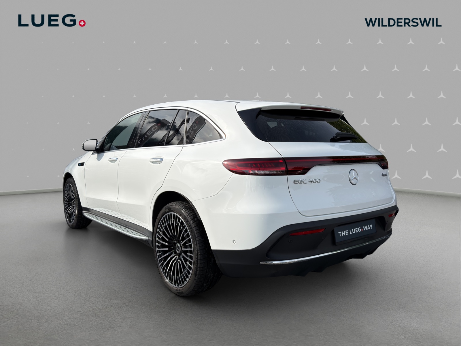 MERCEDES-BENZ EQC 400 AMG Line 4Matic - 3