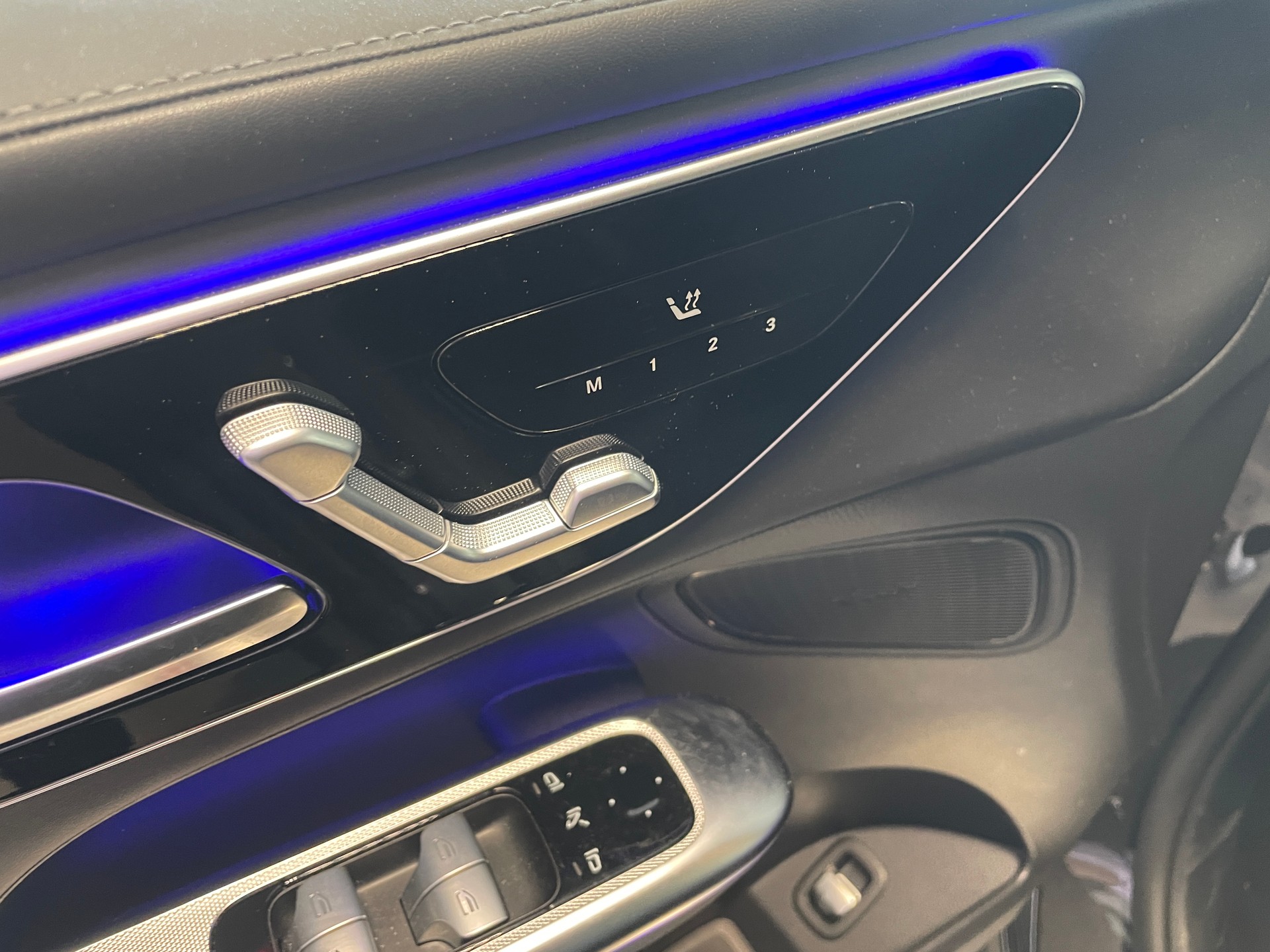 MERCEDES-BENZ GLC 300 4Matic AMG Line 9G-Tronic - 14