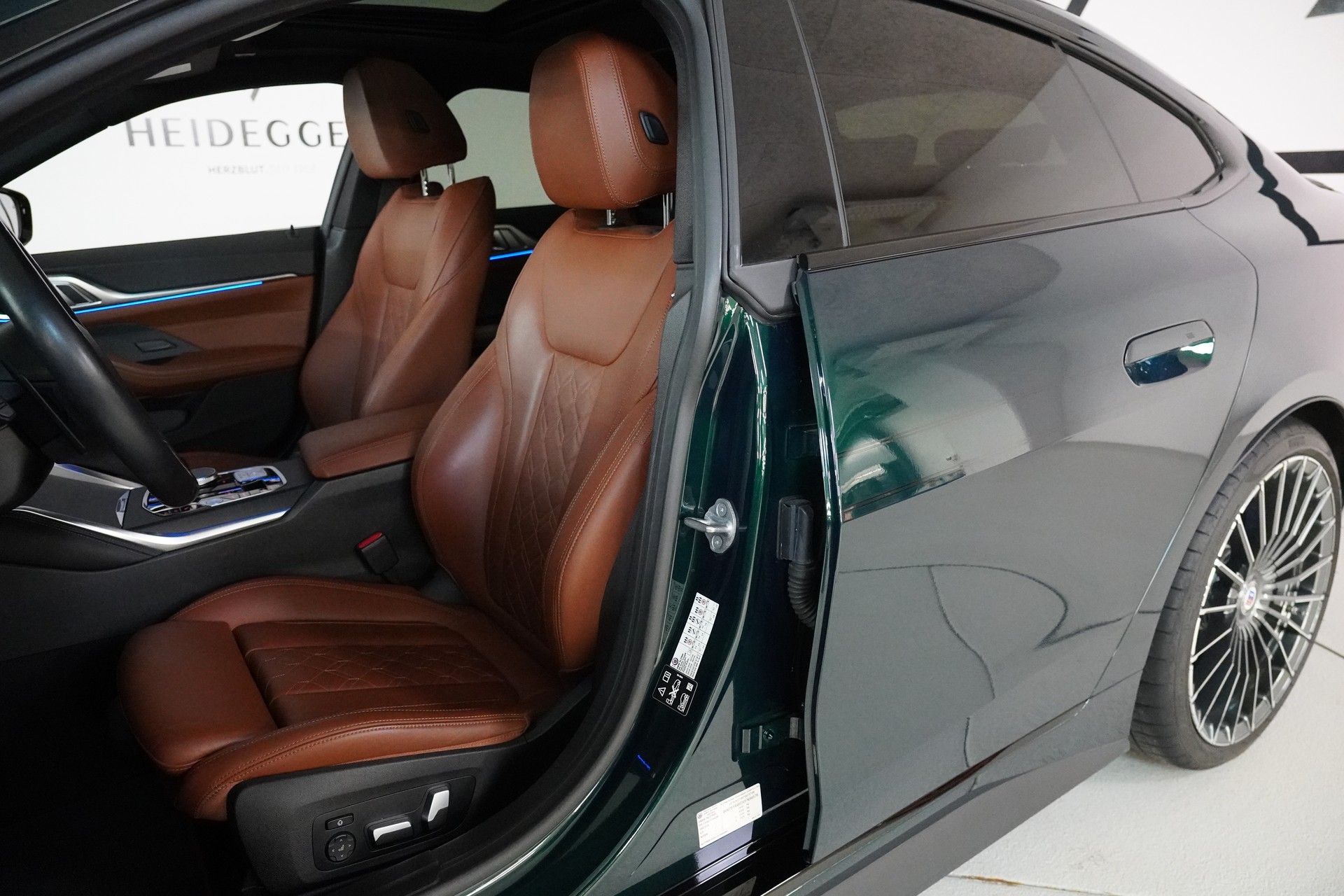 BMW-ALPINA B4 Gran Coupé 3.0 xDrive S-Tronic - 12