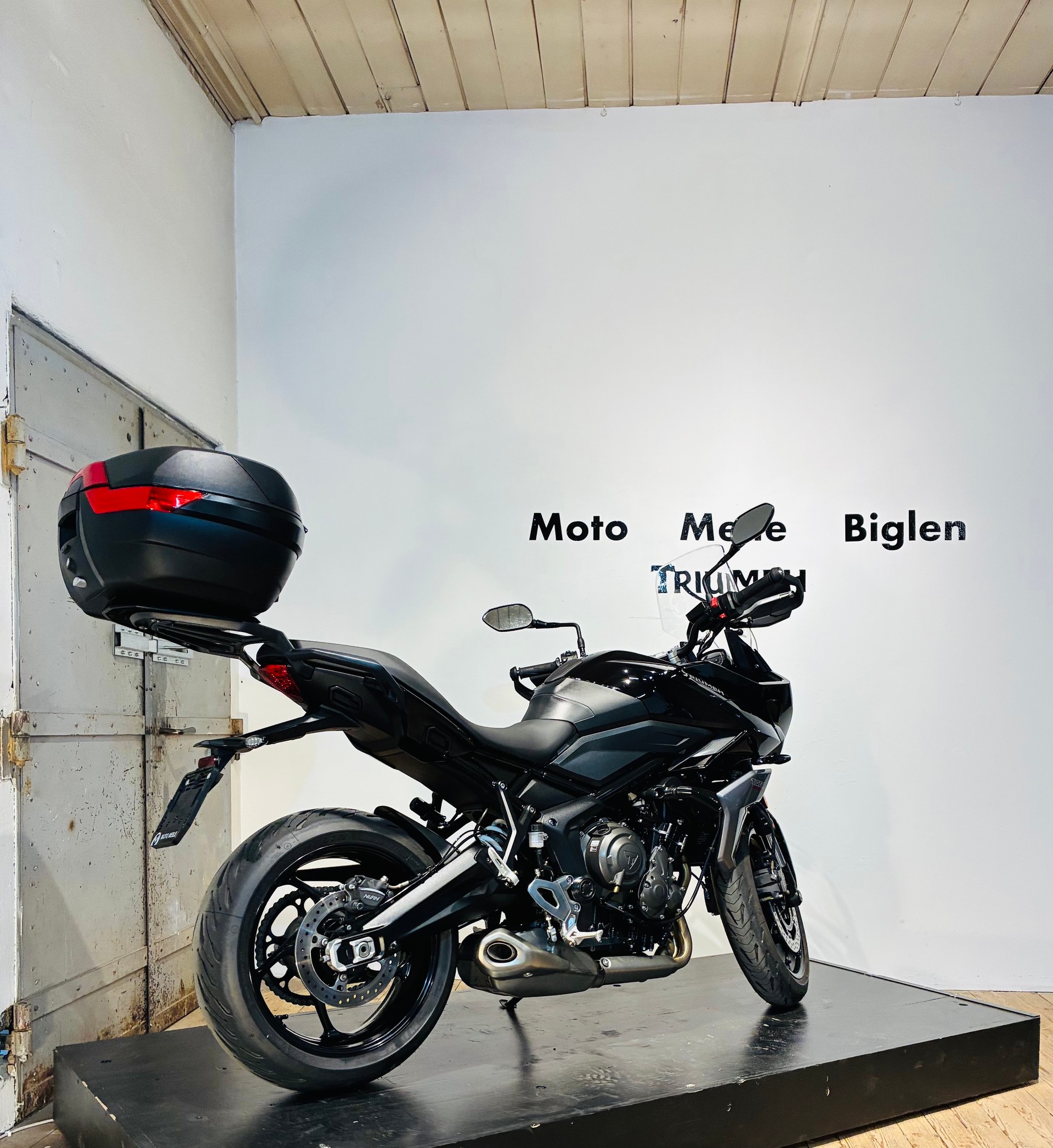 TRIUMPH Trident 660 - 9