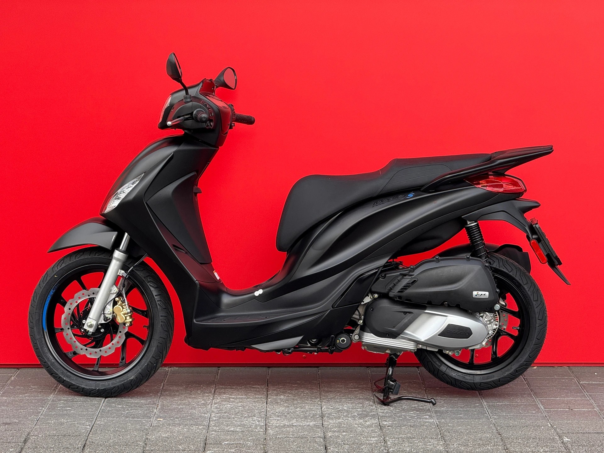 PIAGGIO Medley 200 Sport ABS E5+ - 16