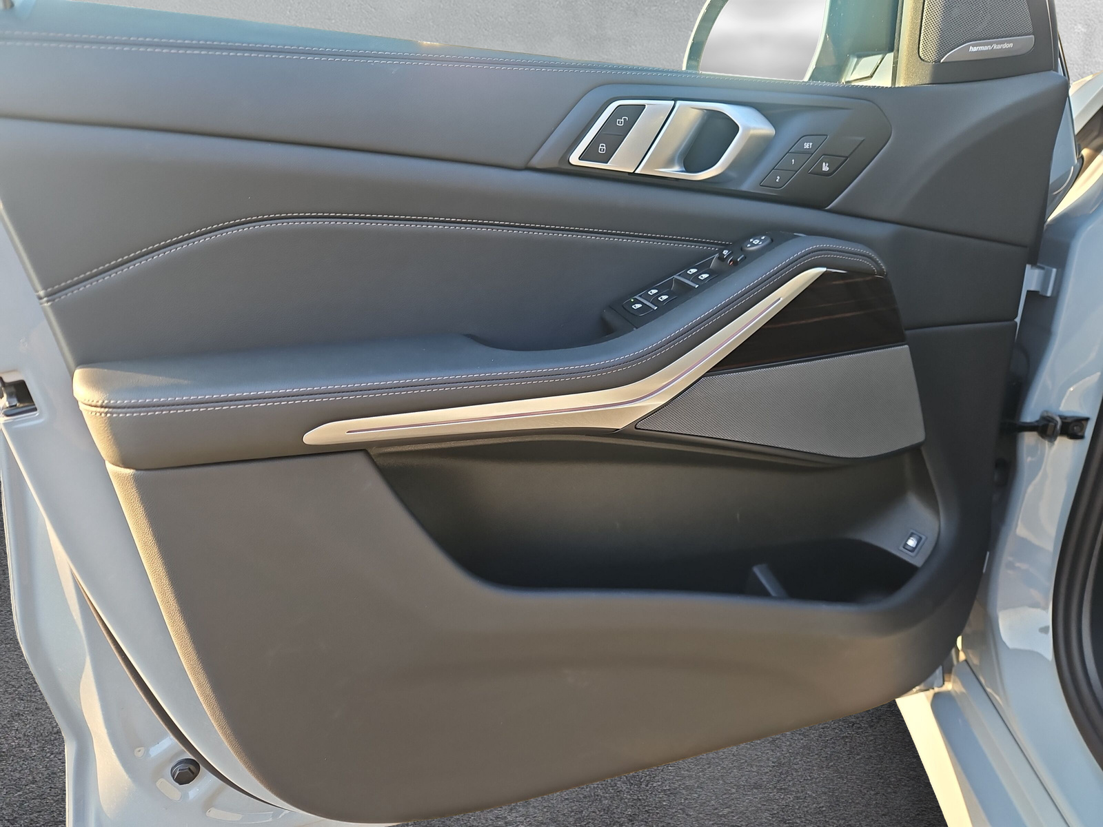 BMW X5 xDrive 50e M Sport ** Action de leasing à 1.9% ** - 18