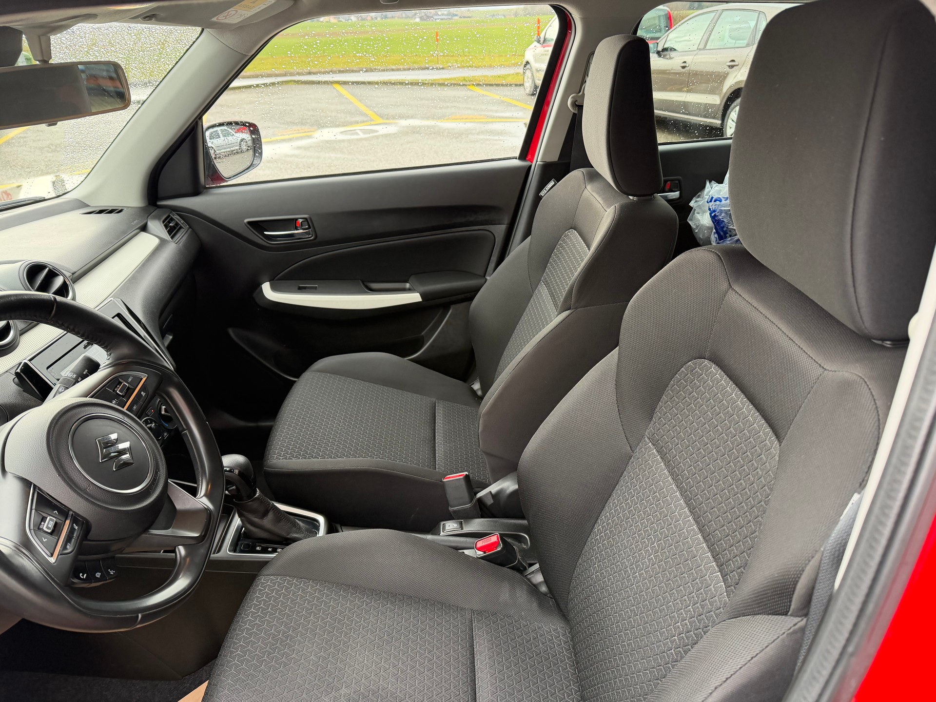 SUZUKI Swift 1.2 Compact Top Hybrid CVT - 7