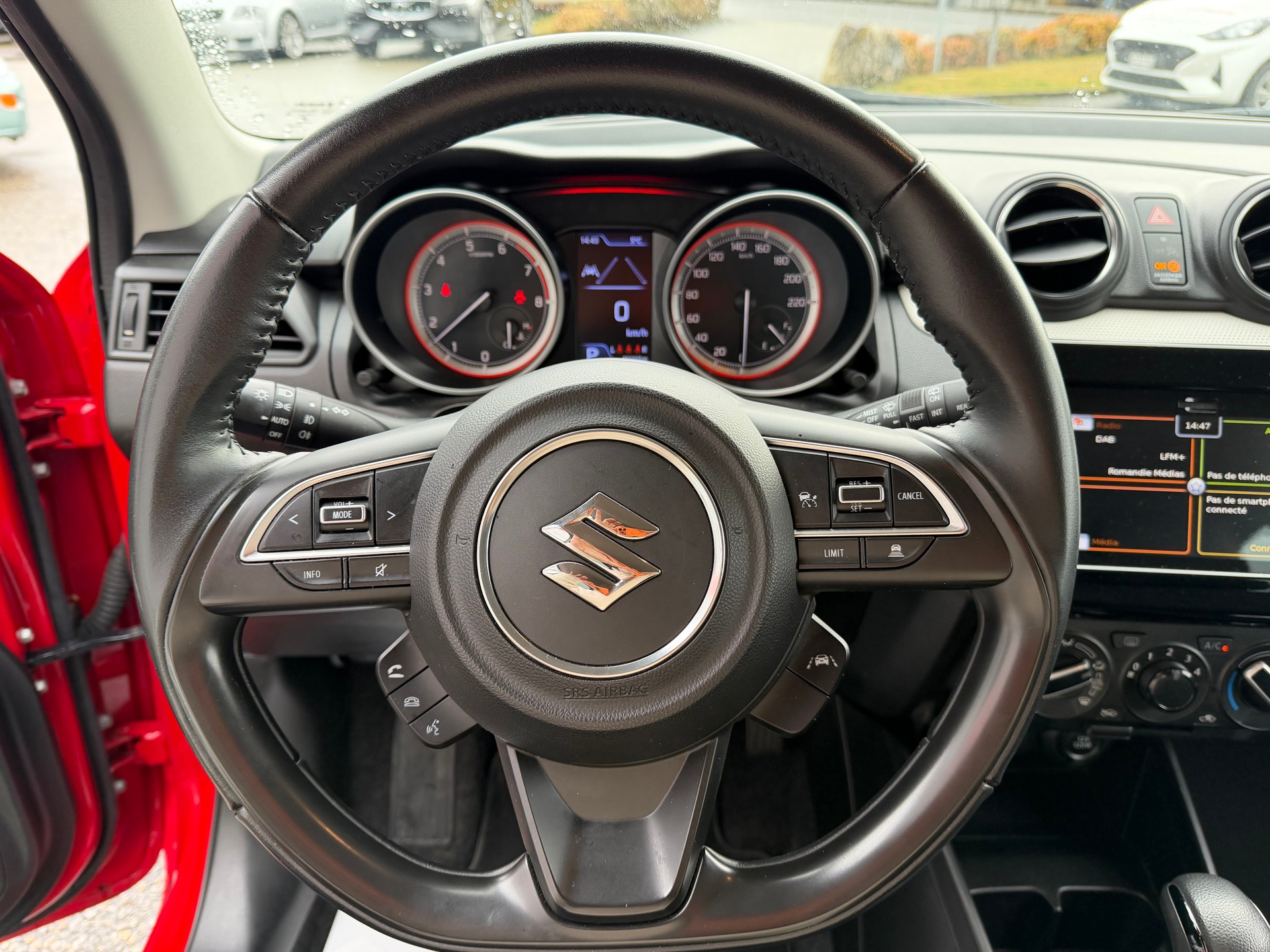 SUZUKI Swift 1.2 Compact Top Hybrid CVT - 12