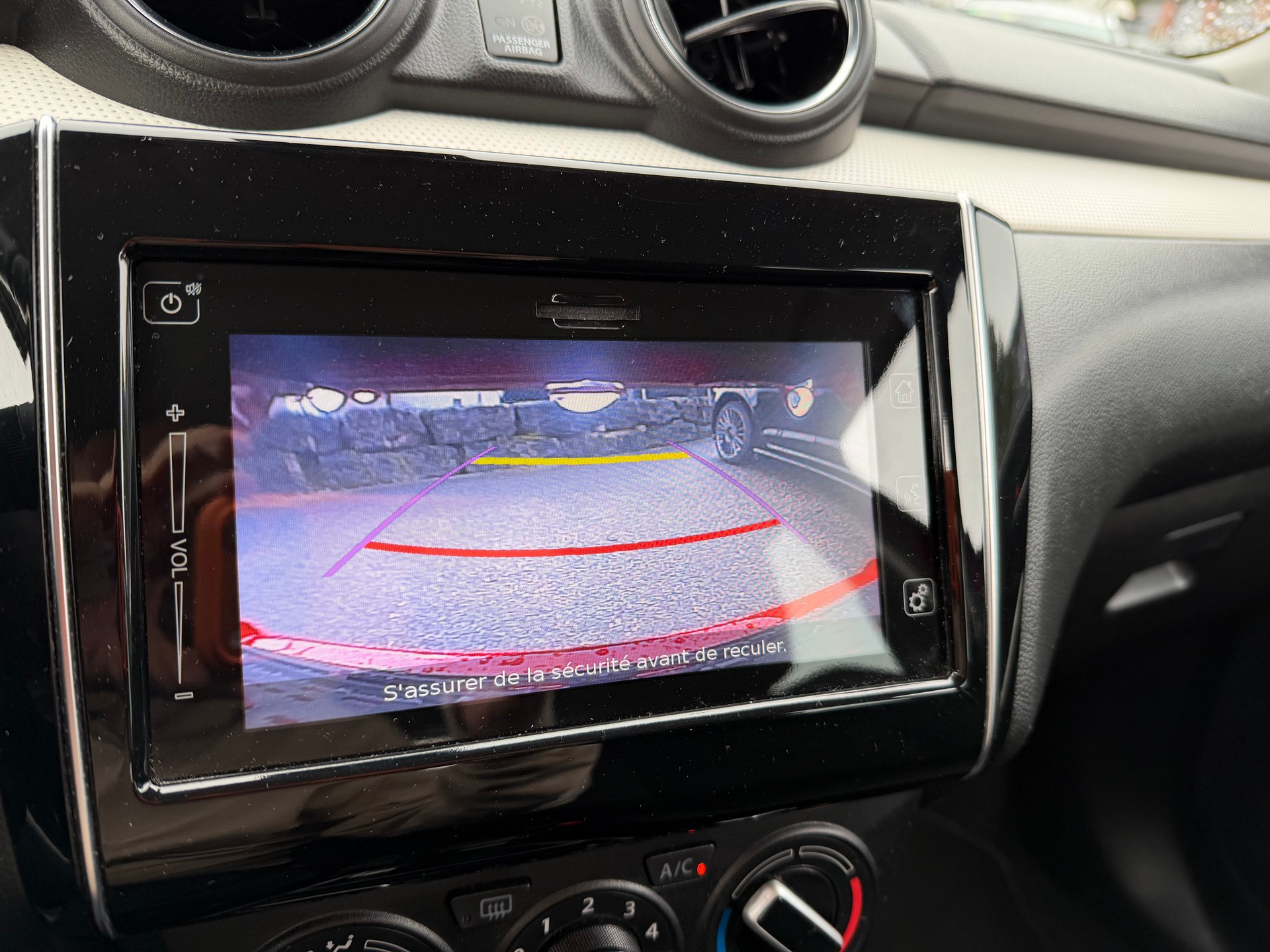 SUZUKI Swift 1.2 Compact Top Hybrid CVT - 13