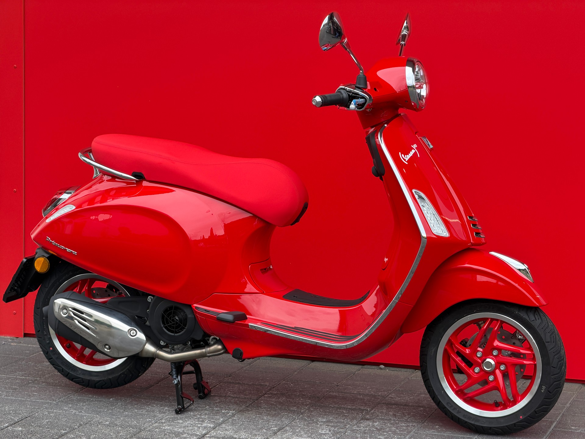 PIAGGIO Vespa 125 Primavera (RED) MY26 - 7