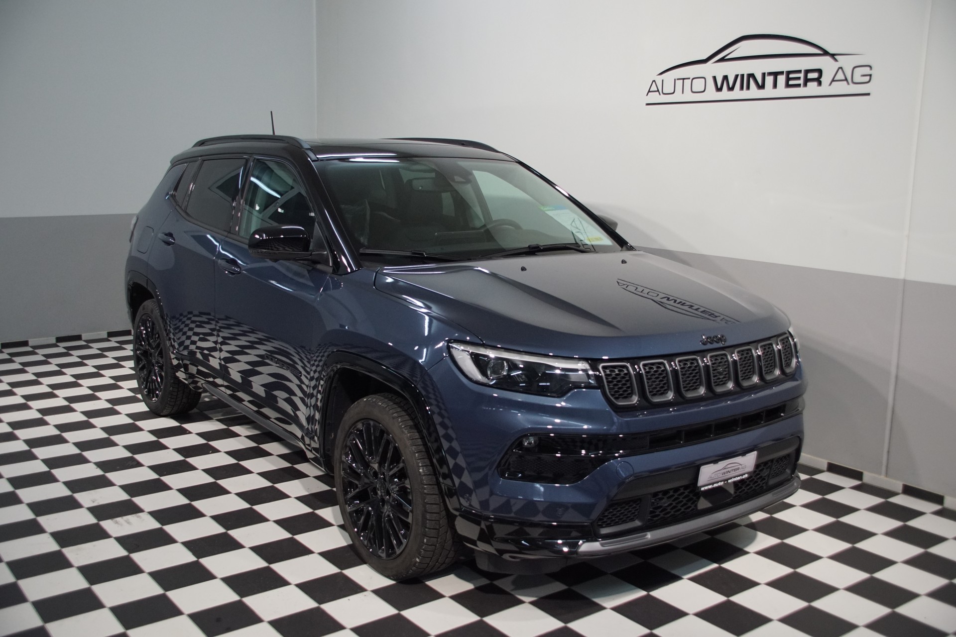 JEEP Compass 4x2 1.5 T MHEV S Summit Plus Sky BiColor Suisse