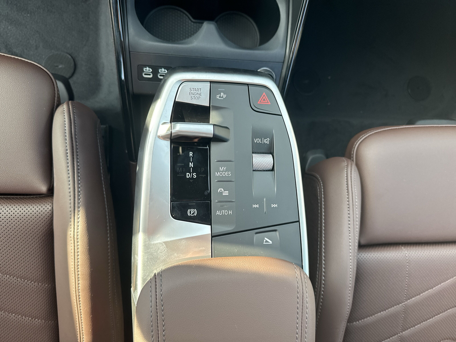 BMW 220i Act. Tour. M Sport 📍 - 14