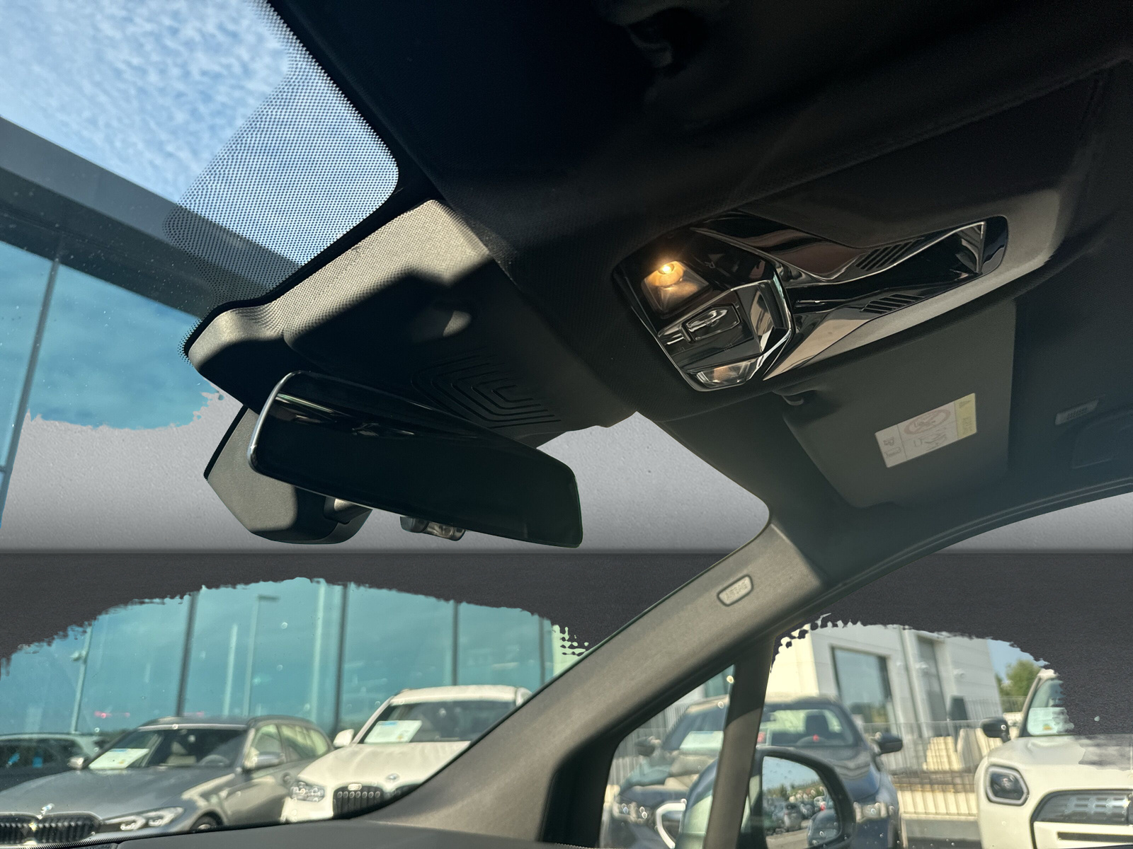 BMW 220i Act. Tour. M Sport 📍 - 20