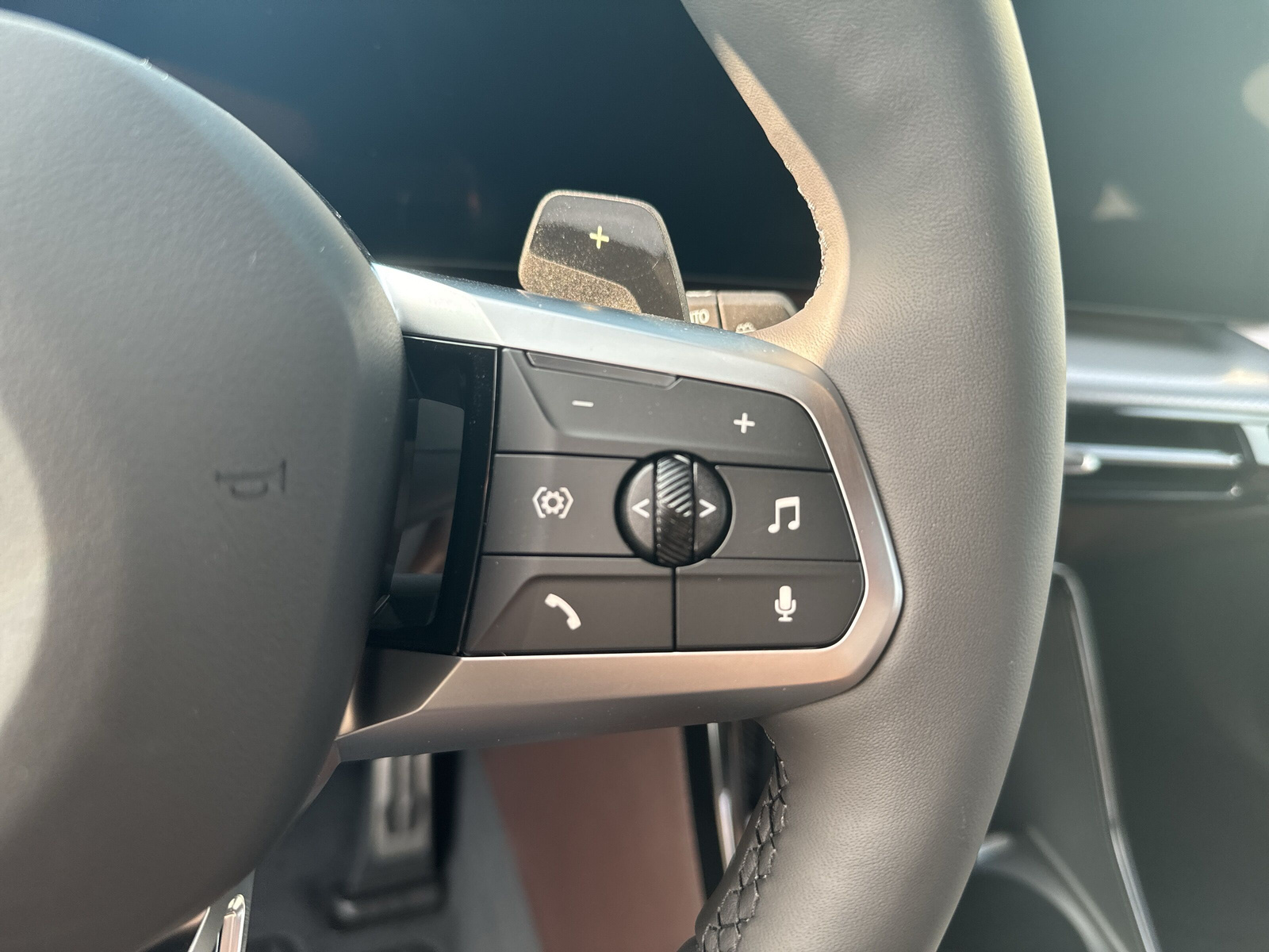 BMW 220i Act. Tour. M Sport 📍 - 12