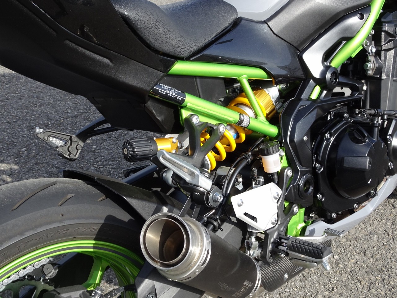 KAWASAKI Z 900 SE R - 6