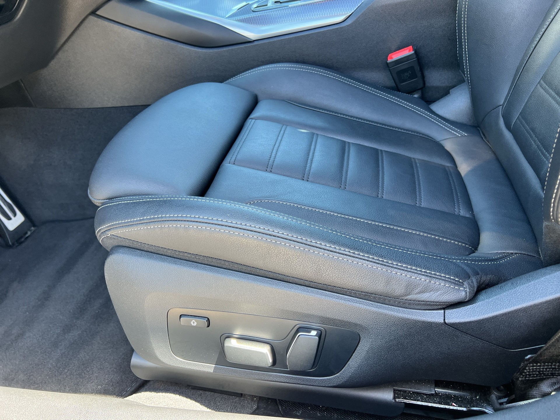 BMW 330e x DriveTouring Steptronic M Sport - 19