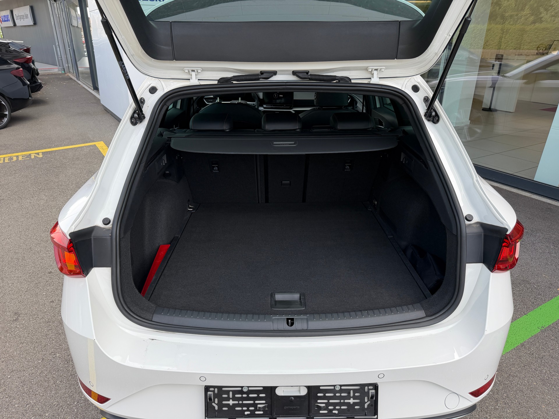 SEAT Leon ST 1.5 TGI Hola FR DSG - 7