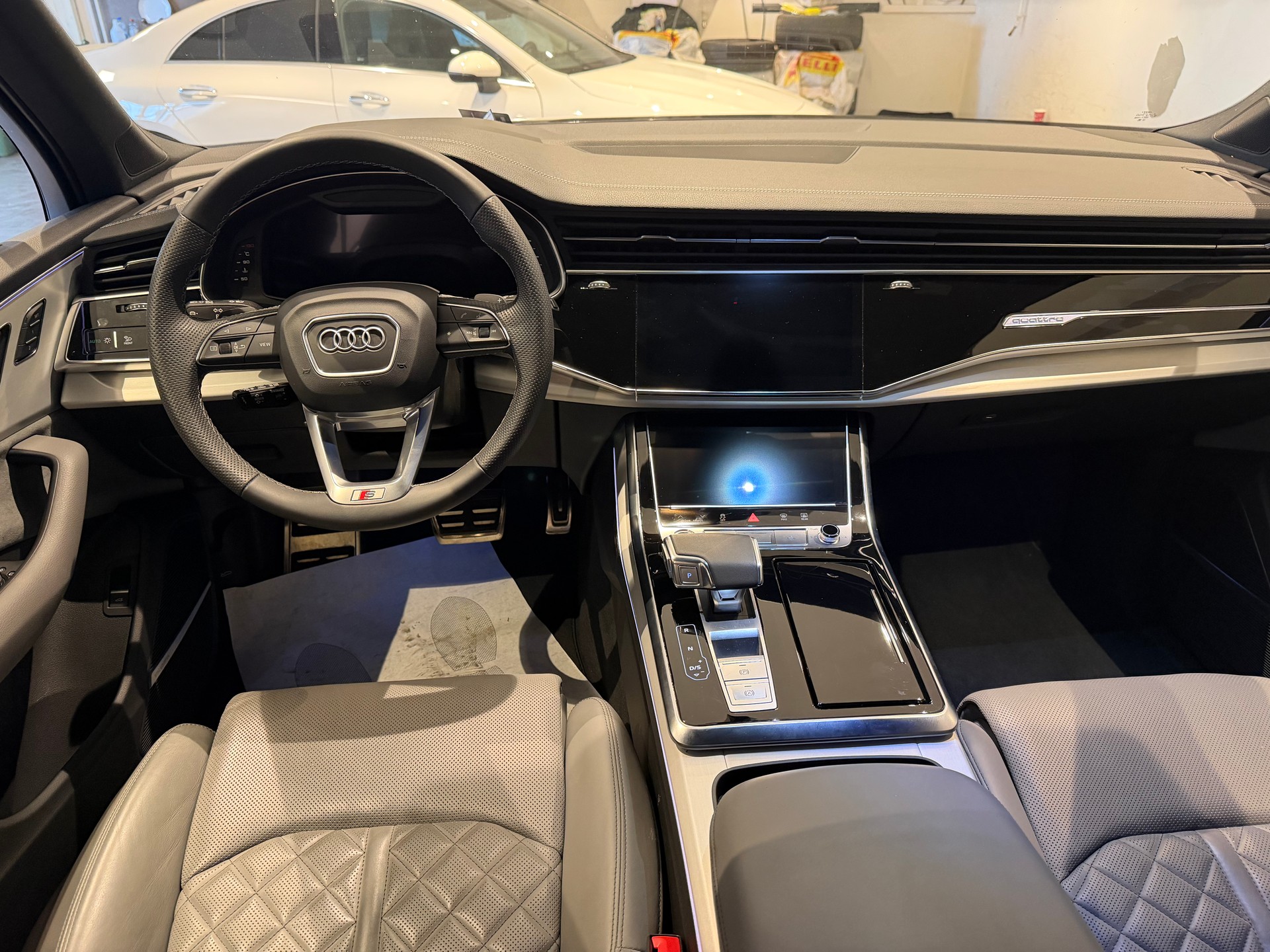 AUDI Q7 3.0 50 TDI S Line quattro T-Tronic - 12