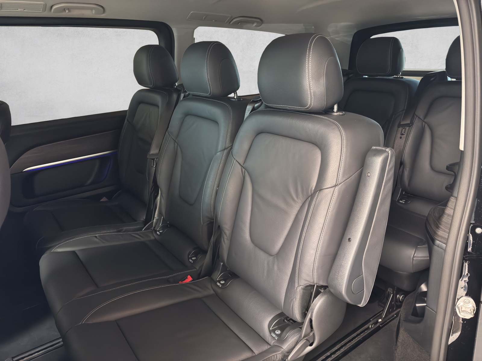 MERCEDES-BENZ V-Klasse V447 Van V 250 d Avantgarde lang - 2
